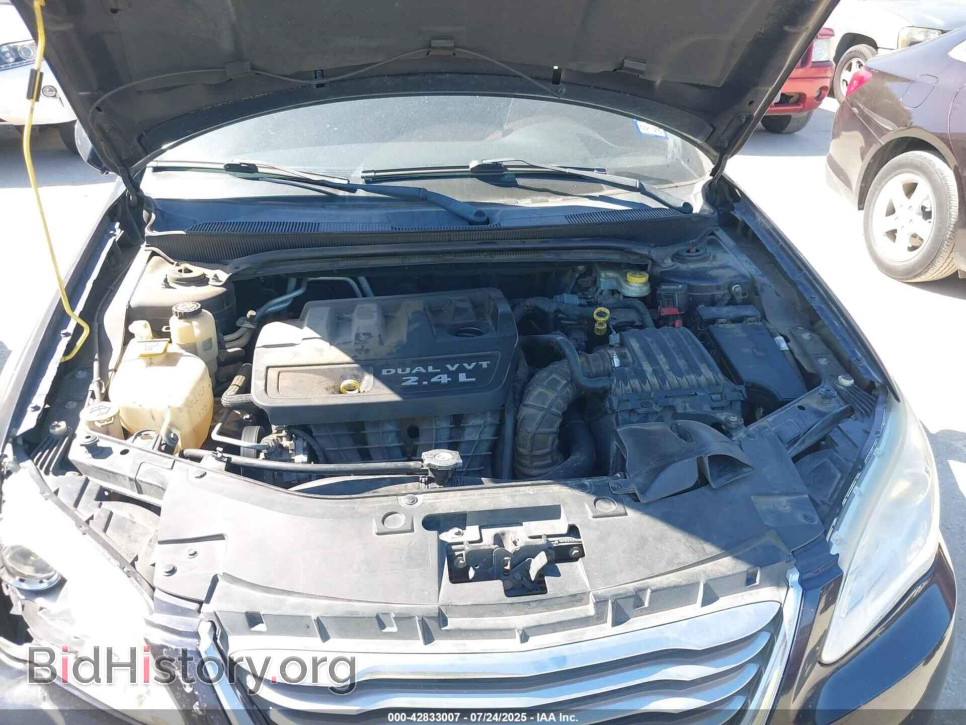2012 CHRYSLER 200 - VIN: 1C3CCBAB2CN225628 - Фото 10
