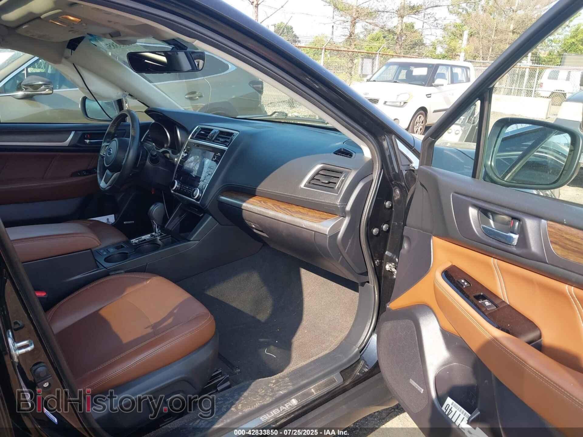 2019 SUBARU OUTBACK - VIN: 4S4BSATCXK3379357 - Фото 5