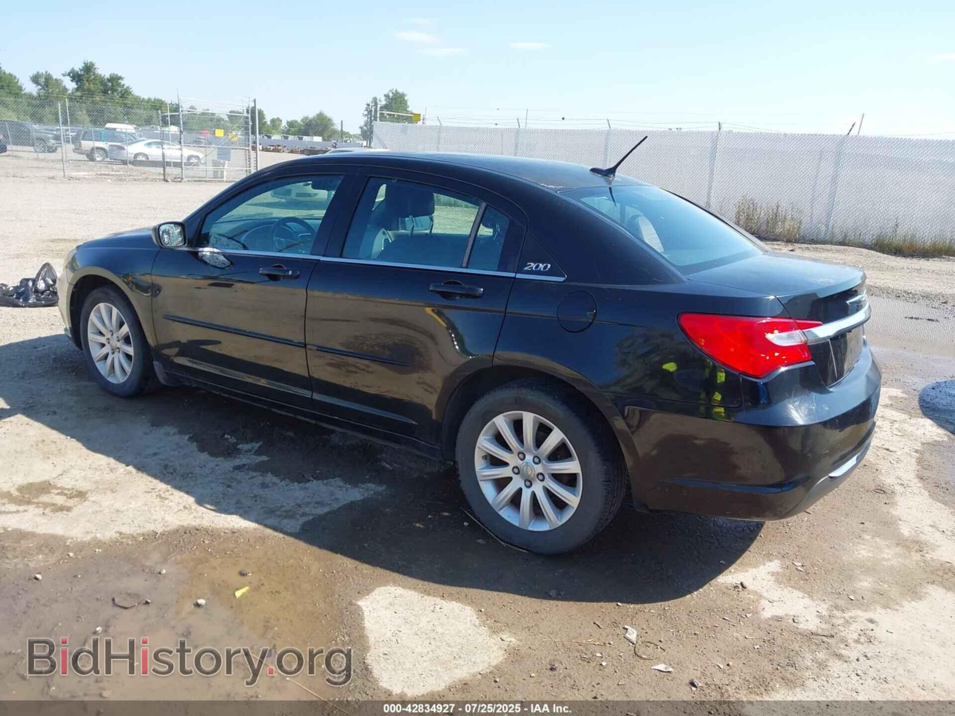 2013 CHRYSLER 200 - VIN: 1C3CCBBB8DN589908 - Фото 3