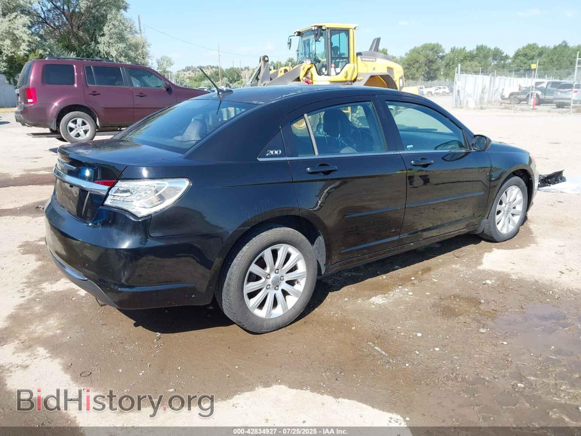 2013 CHRYSLER 200 - VIN: 1C3CCBBB8DN589908 - Фото 4