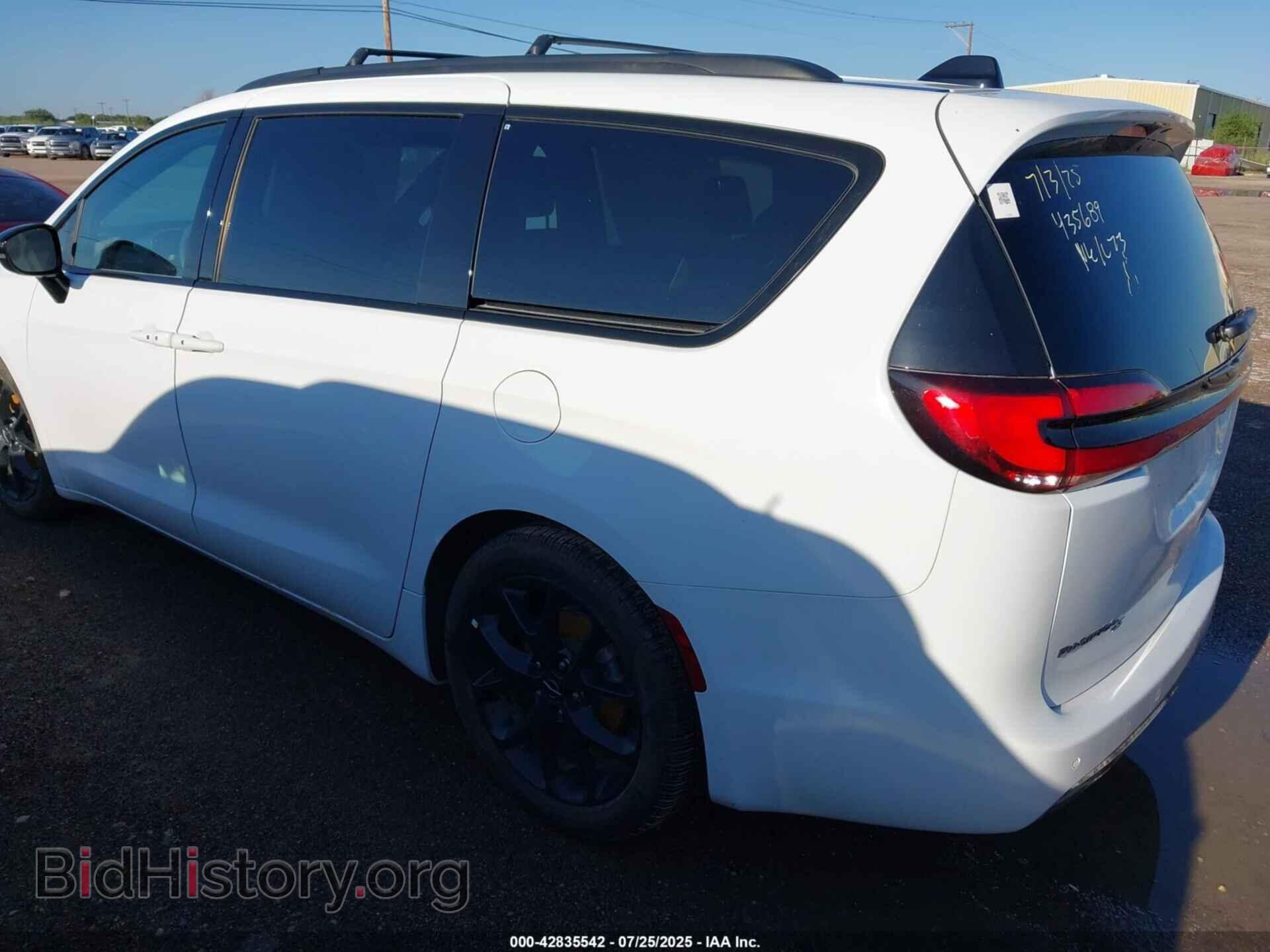 2025 CHRYSLER PACIFICA - VIN: 2C4RC1GG2SR518451 - Фото 3
