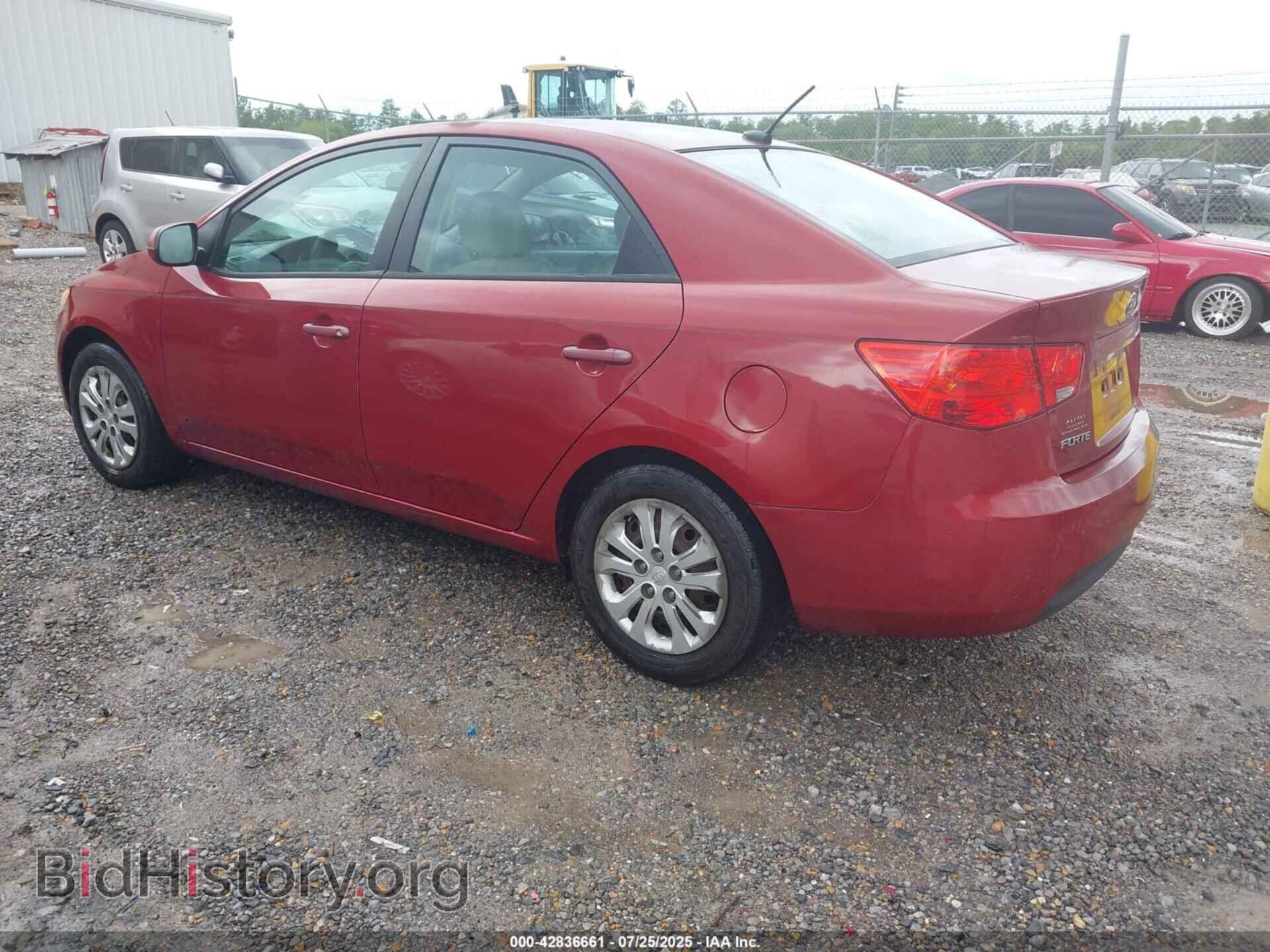 2011 KIA FORTE - VIN: KNAFU4A2XB5887731 - Фото 3