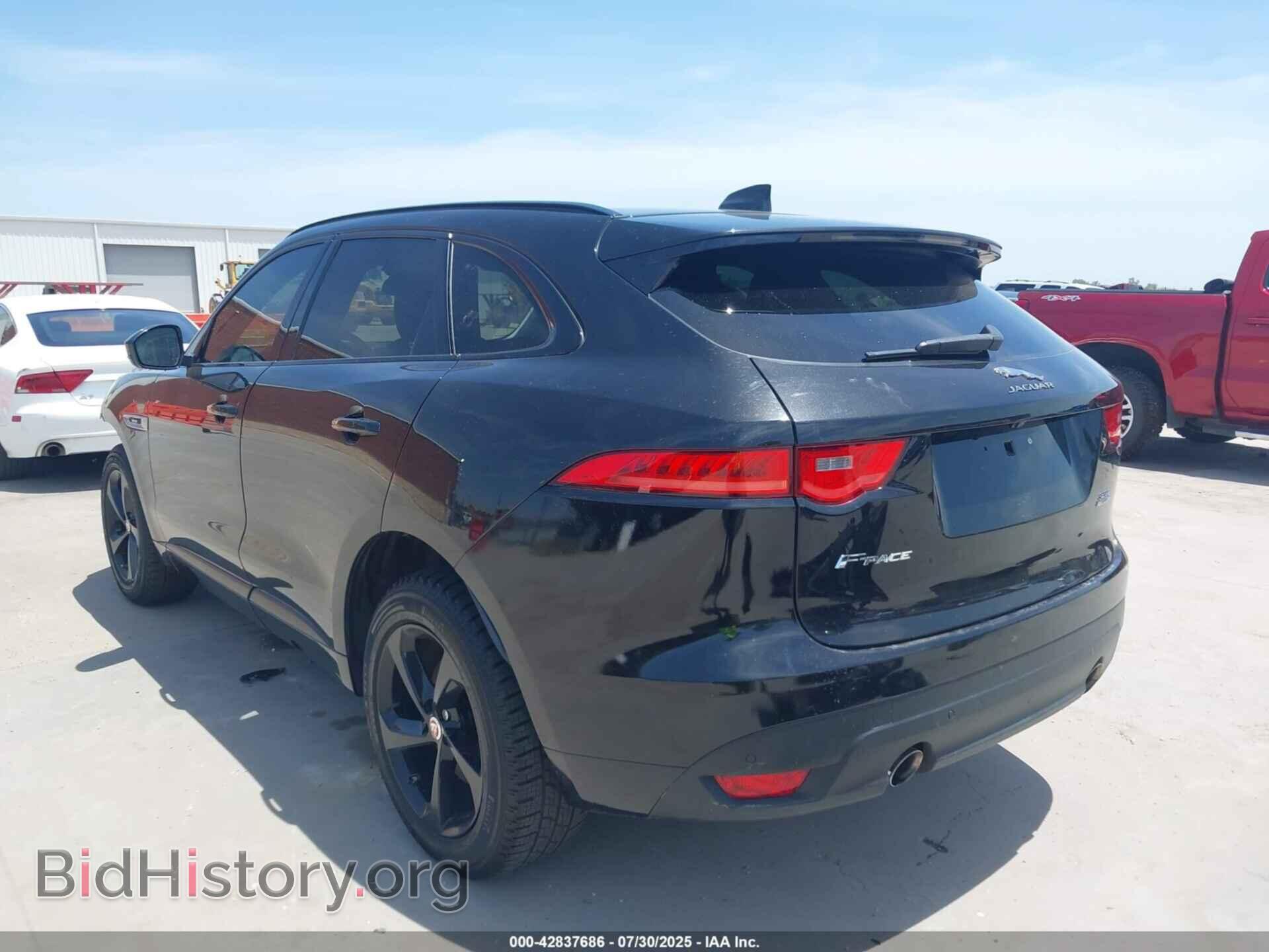 2017 JAGUAR F-PACE - VIN: SADCL2BV2HA495109 - Фото 3