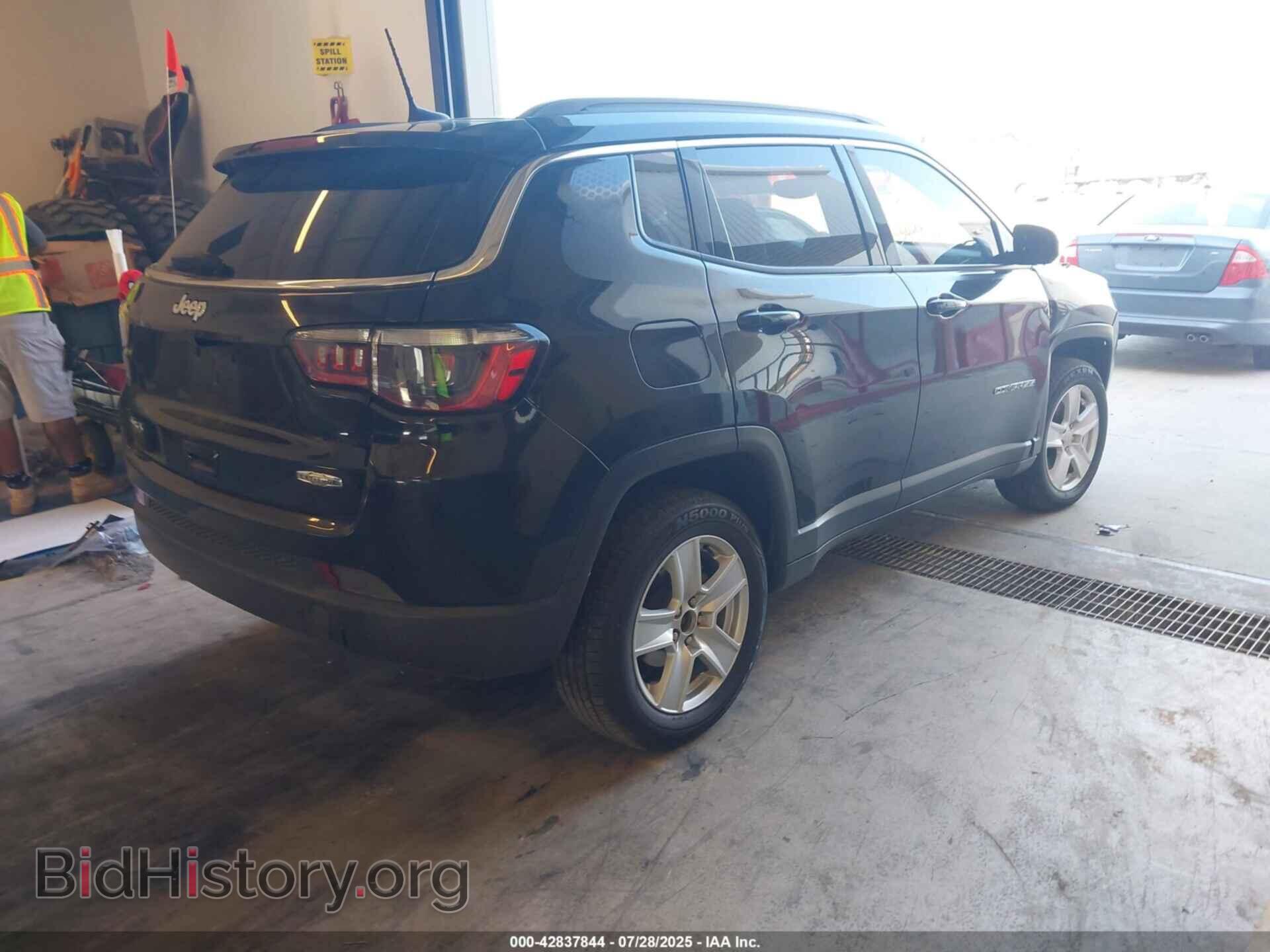 2022 JEEP COMPASS - VIN: 3C4NJDBB7NT143854 - Фото 4