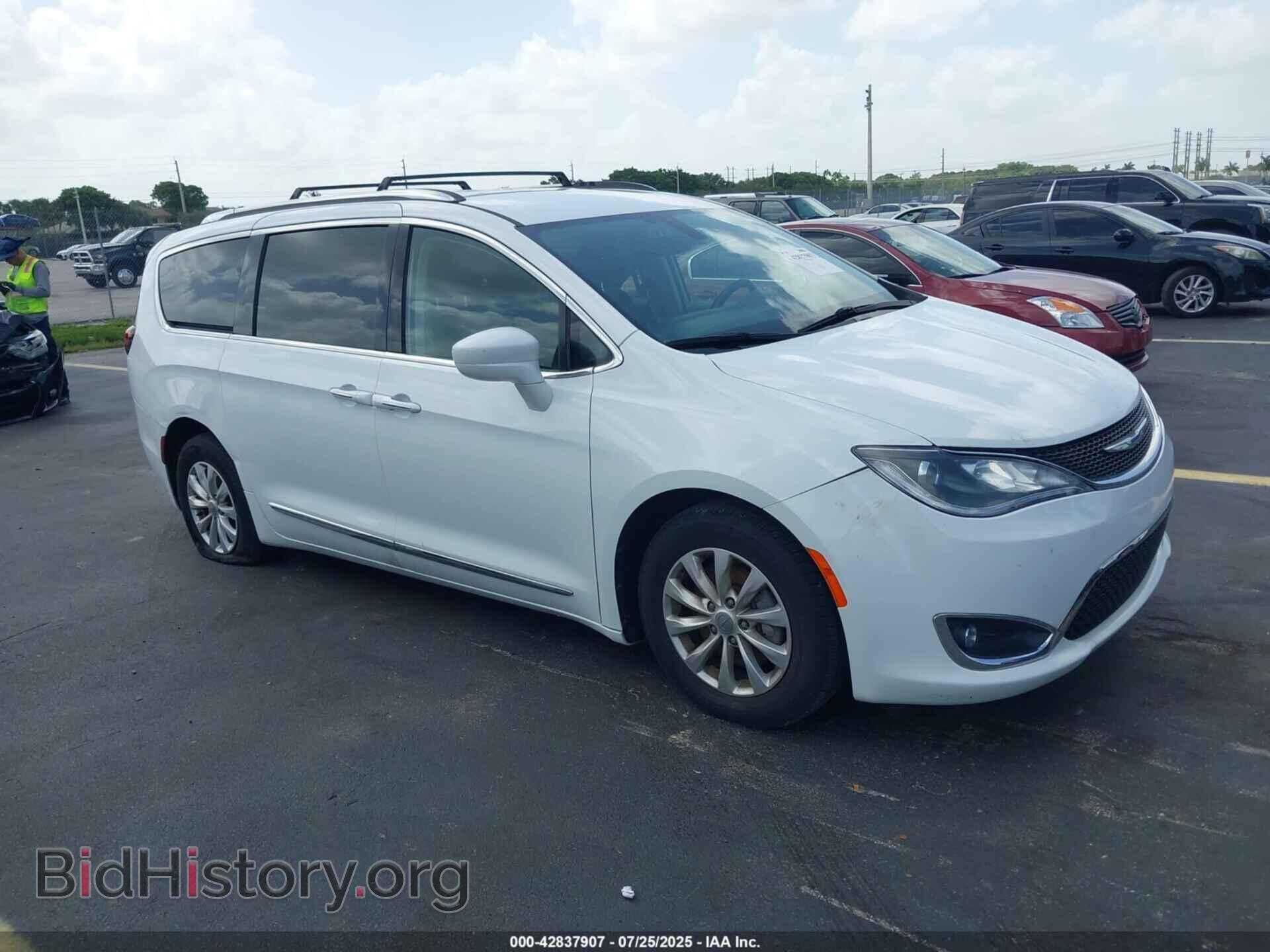 Фотография 2C4RC1BG5KR627008 - CHRYSLER PACIFICA 2019
