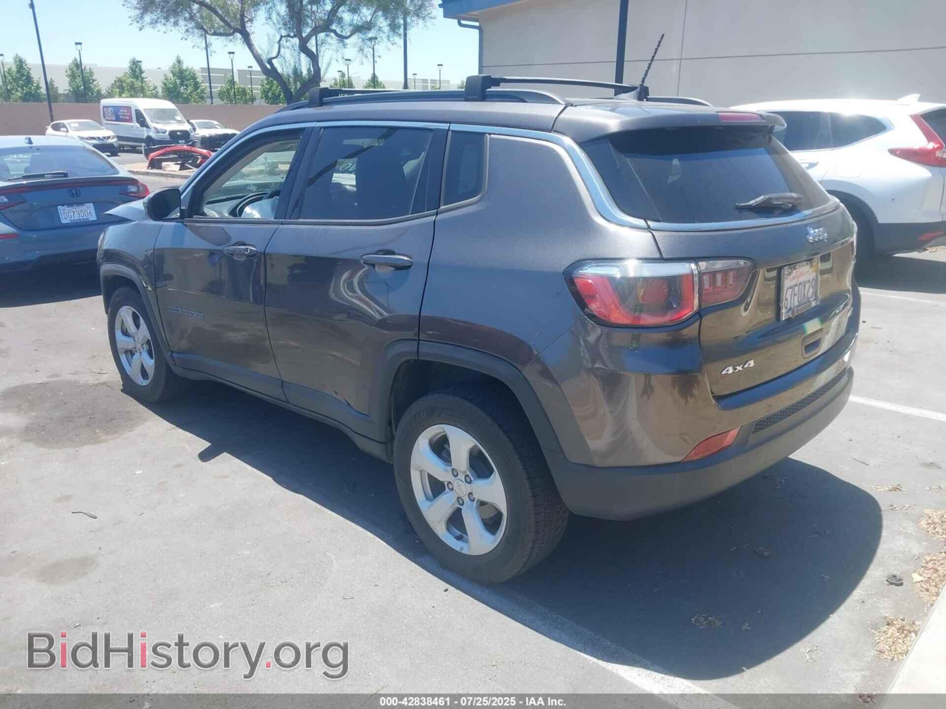 2019 JEEP COMPASS - VIN: 3C4NJDBB3KT597286 - Фото 3