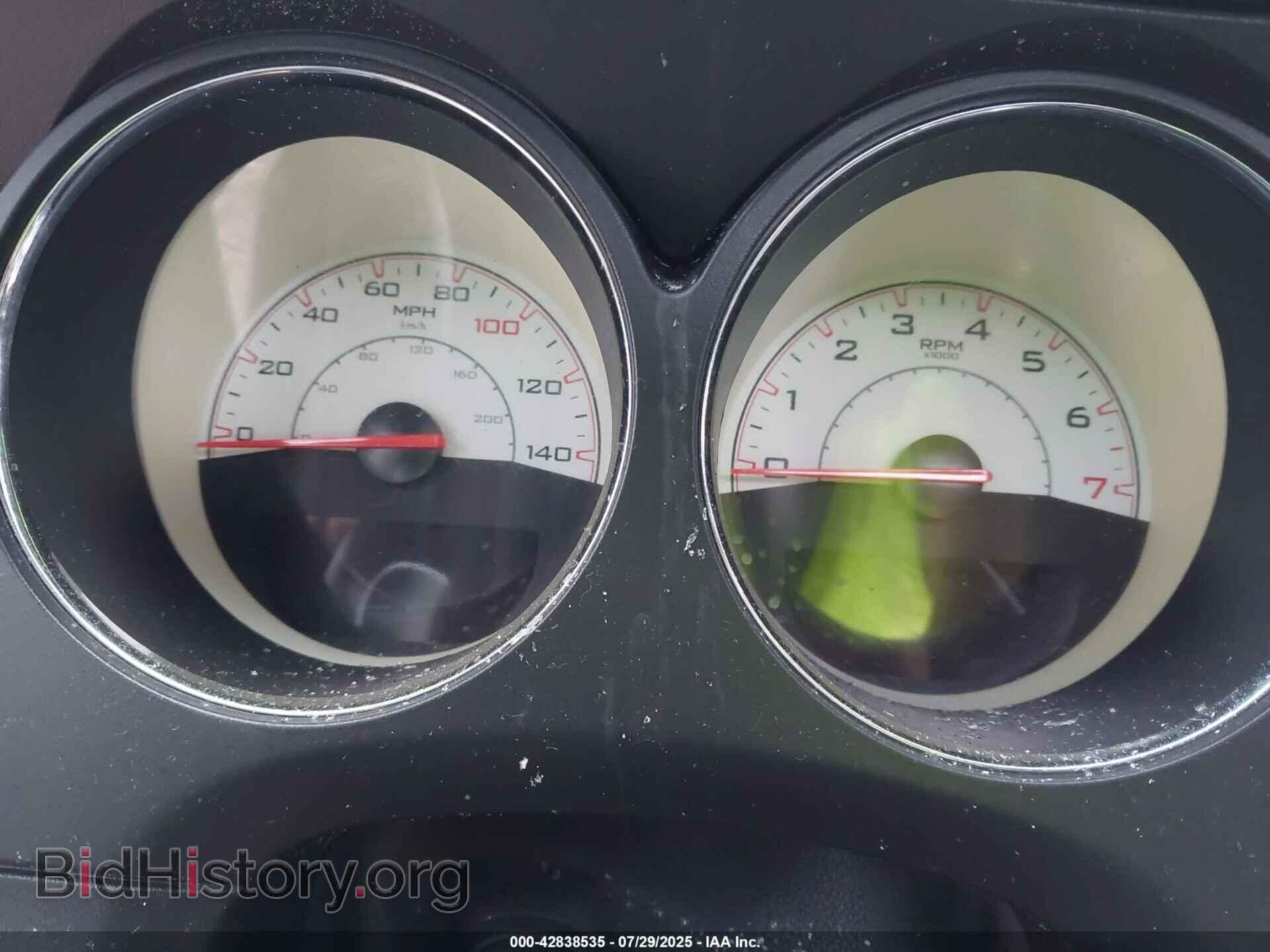 2014 DODGE CHALLENGER - VIN: 2C3CDYAG3EH310906 - Фото 7