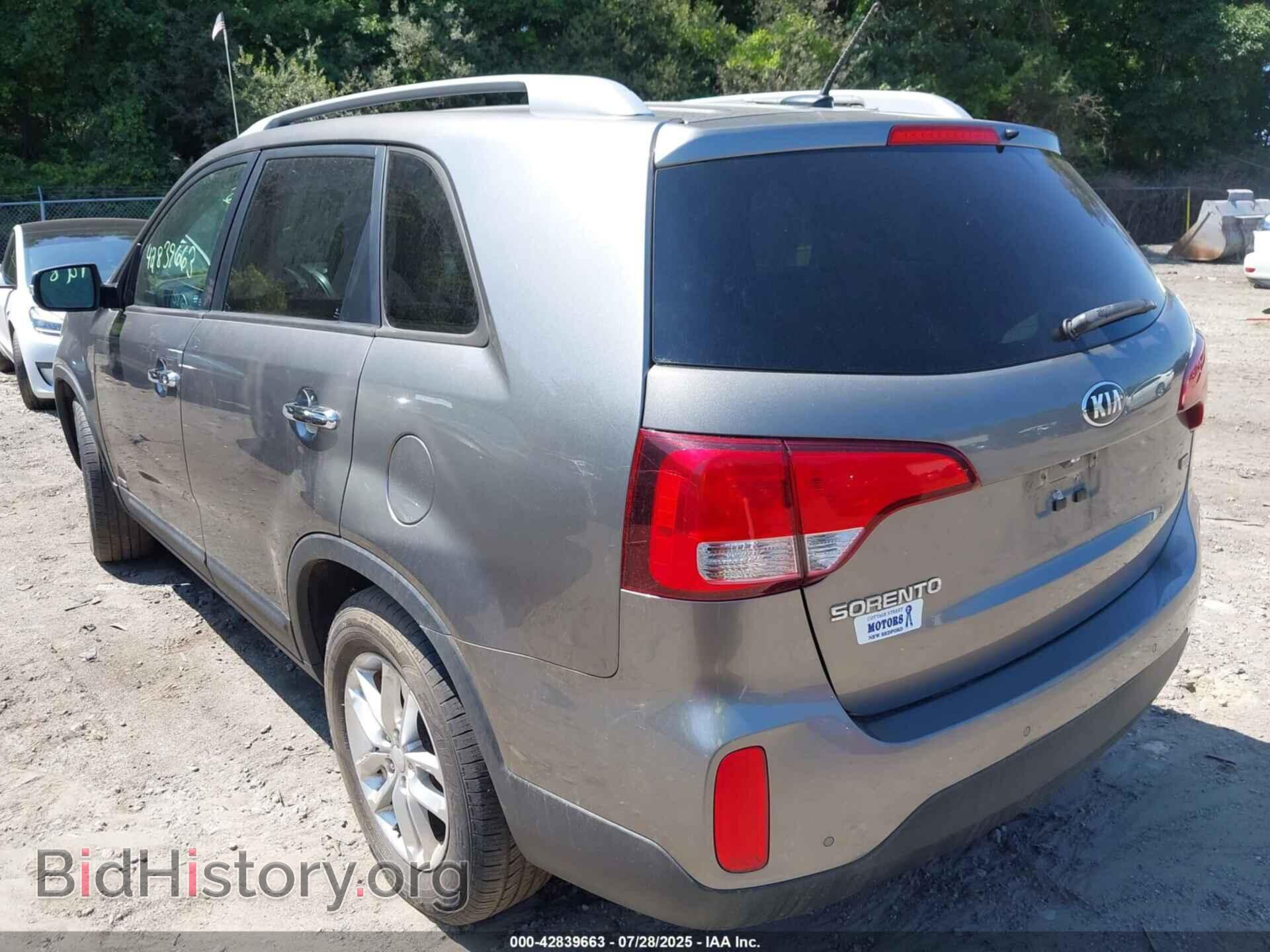 2014 KIA SORENTO - VIN: 5XYKTCA60EG530121 - Фото 3