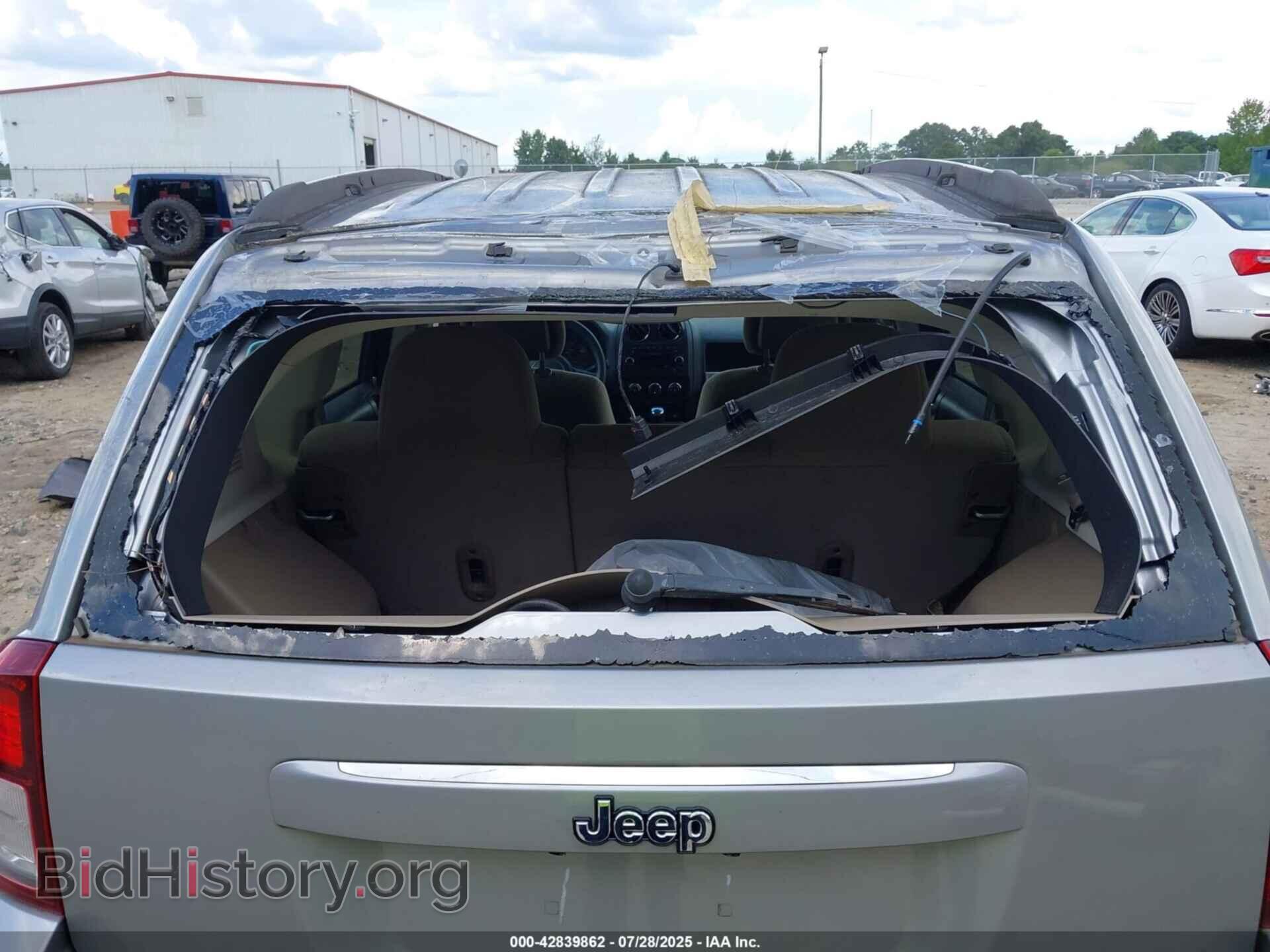 2015 JEEP COMPASS - VIN: 1C4NJCBA8FD104800 - Фото 6