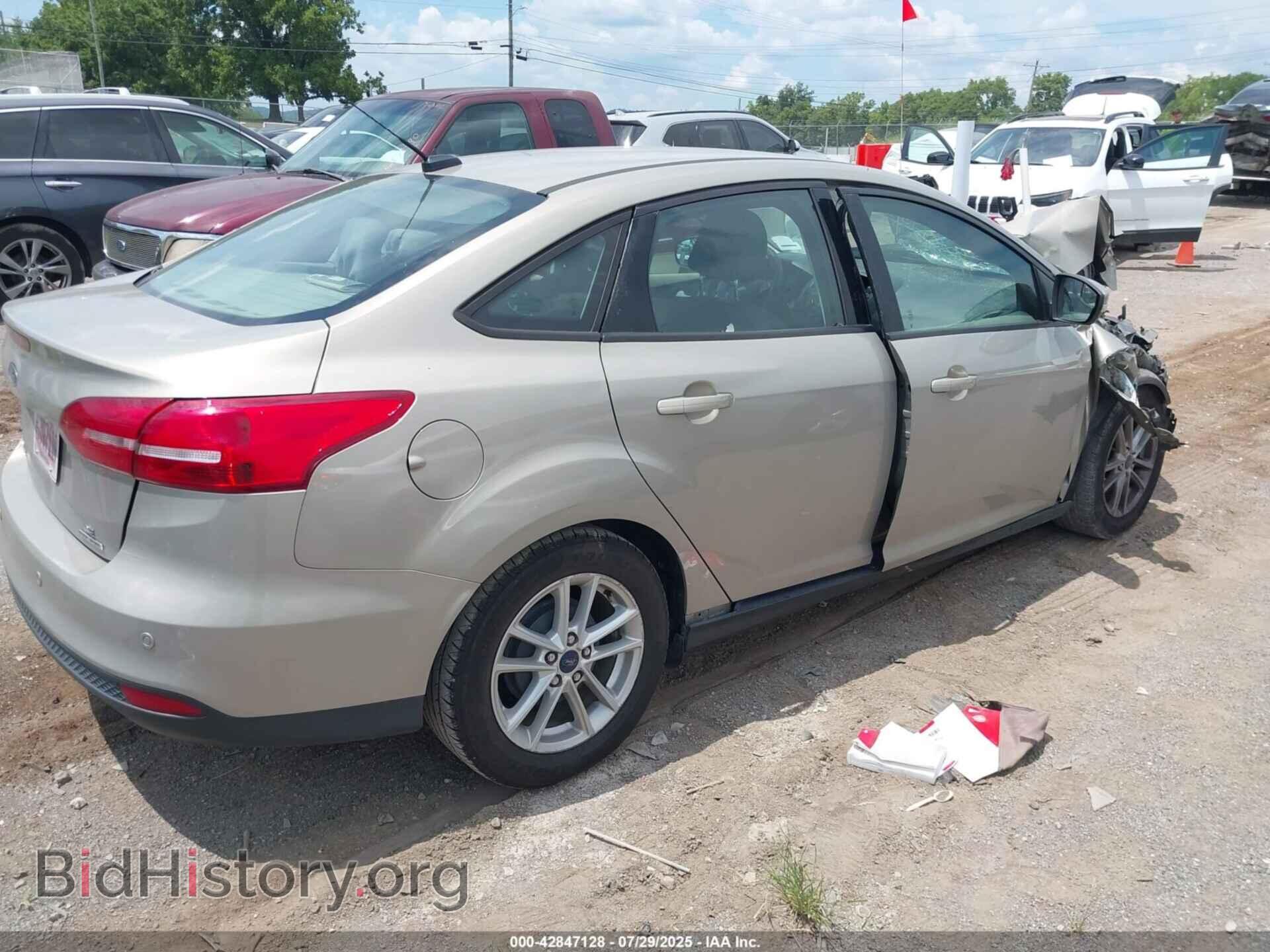 2015 FORD FOCUS - VIN: 1FADP3F28FL227733 - Photo 4