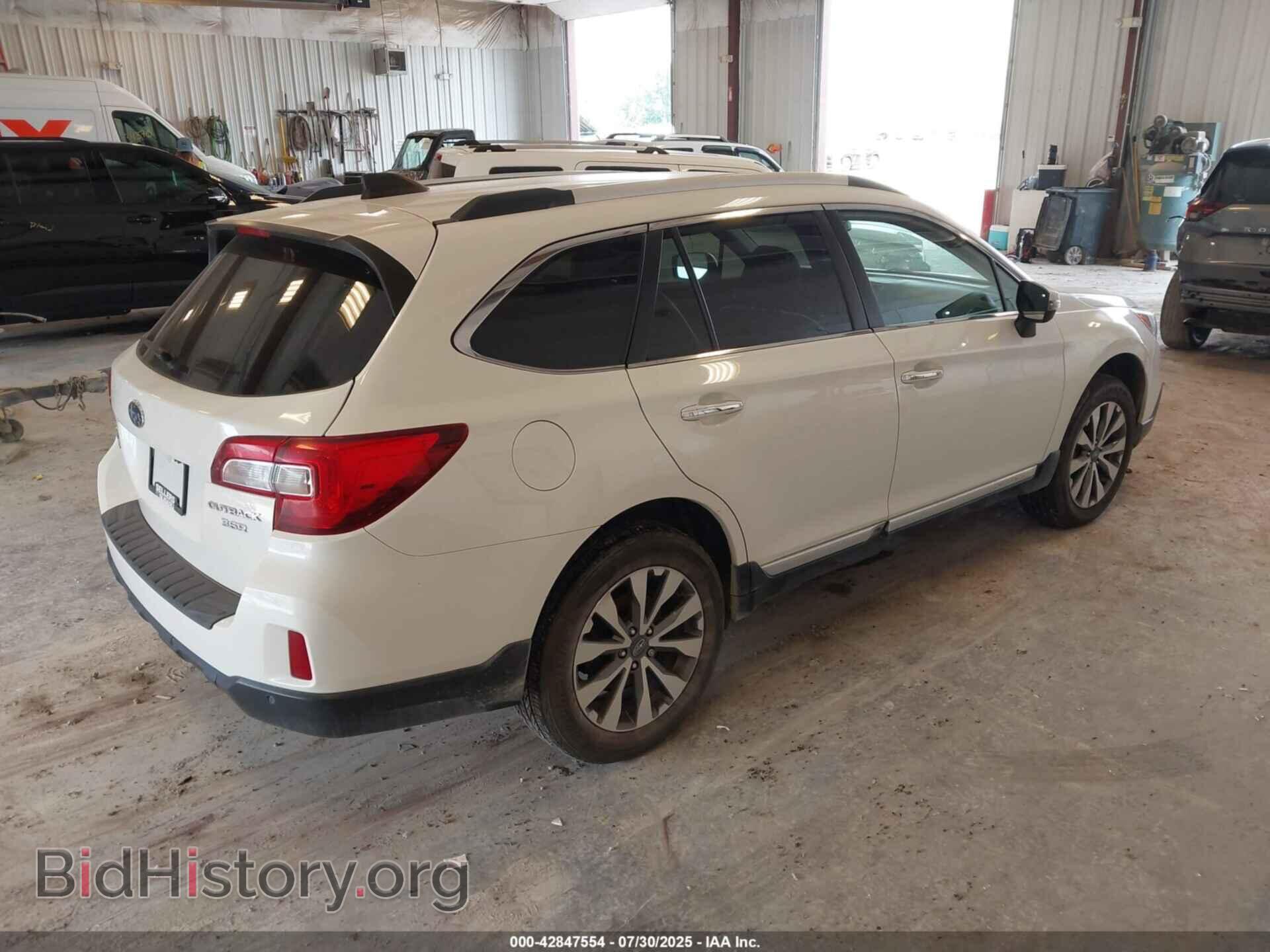 2017 SUBARU OUTBACK - VIN: 4S4BSETC6H3311203 - Фото 4