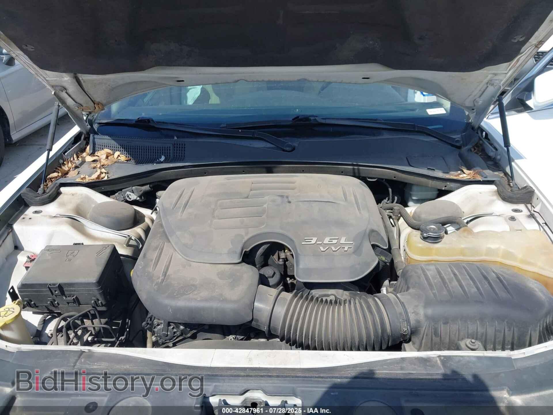 2012 CHRYSLER 300 - VIN: 2C3CCAAG7CH139133 - Фото 10