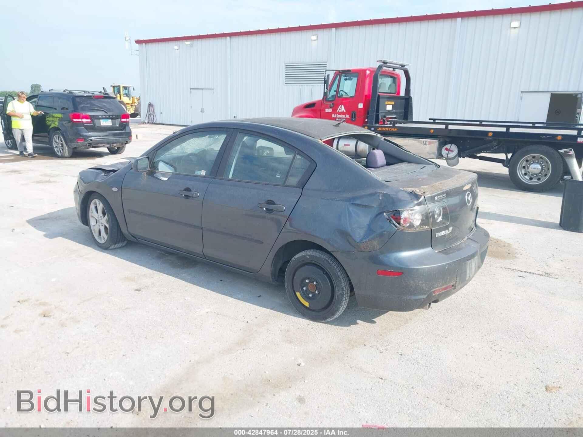 2008 MAZDA MAZDA3 - VIN: JM1BK32F881172370 - Фото 3