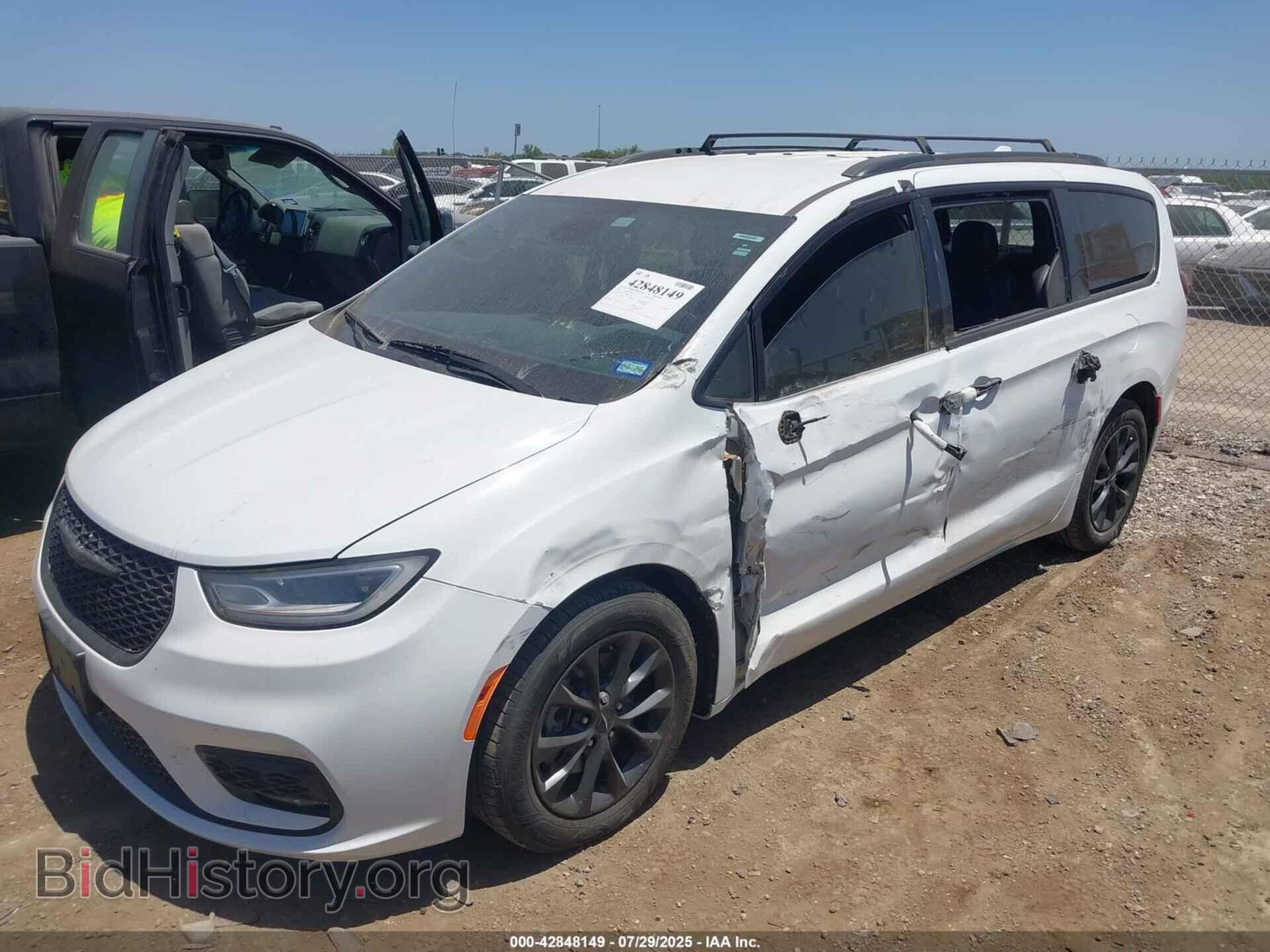 2021 CHRYSLER PACIFICA - VIN: 2C4RC1FG8MR510150 - Photo 2
