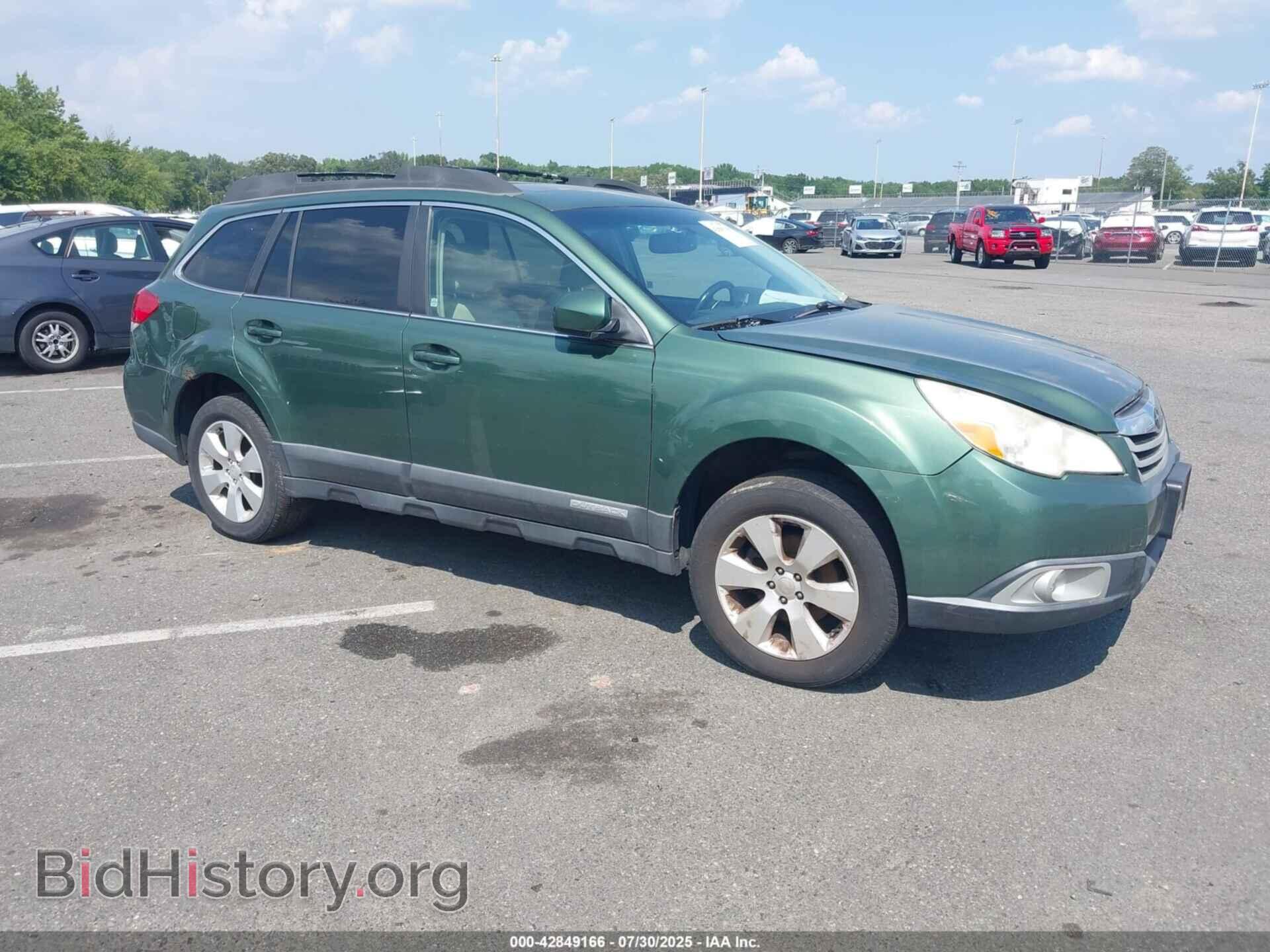 Photo 4S4BRBGC6B3313593 - SUBARU OUTBACK 2011