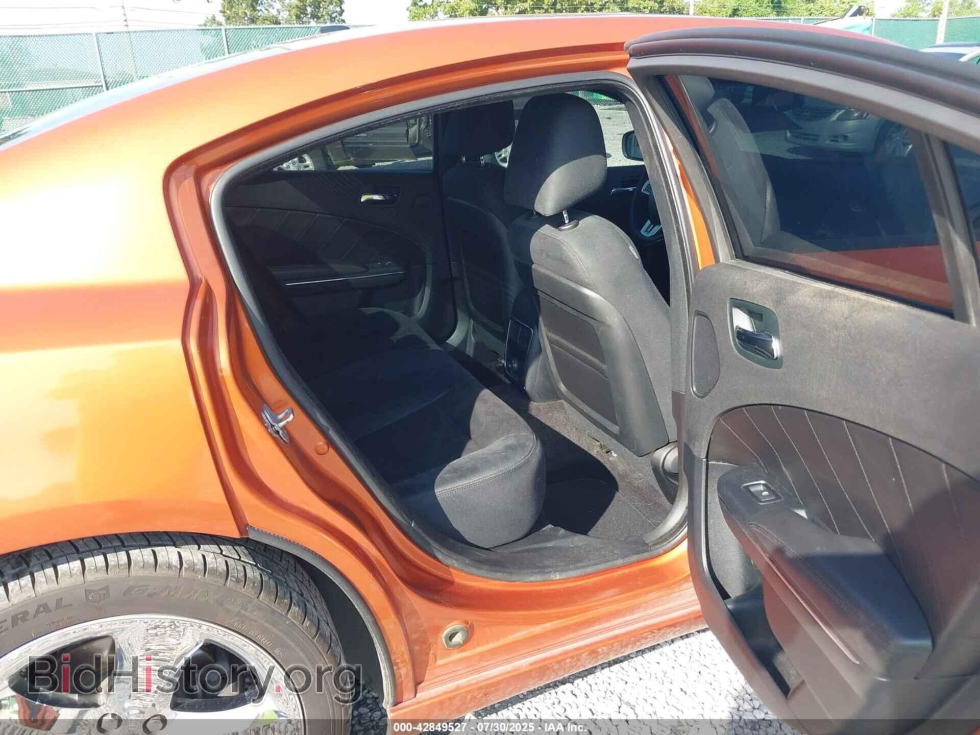 2011 DODGE CHARGER - VIN: 2B3CL5CT7BH504701 - Фото 8