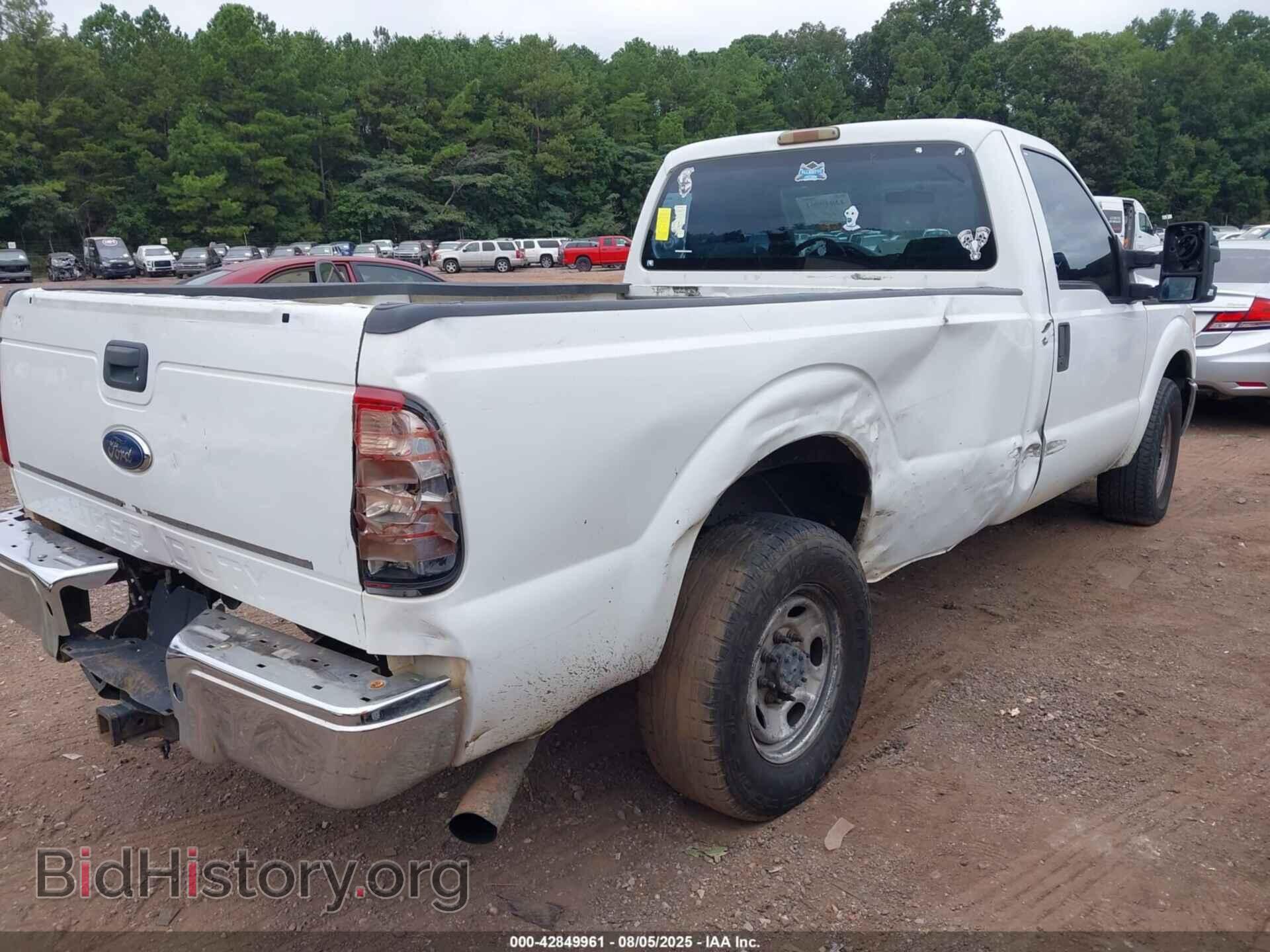 2011 FORD F-250 - VIN: 1FTBF2A6XBEA34944 - Фото 4