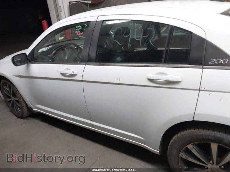 2012 Chrysler 200 (VIN 1C3CCBHG6CN249366) — photo 15 of 17