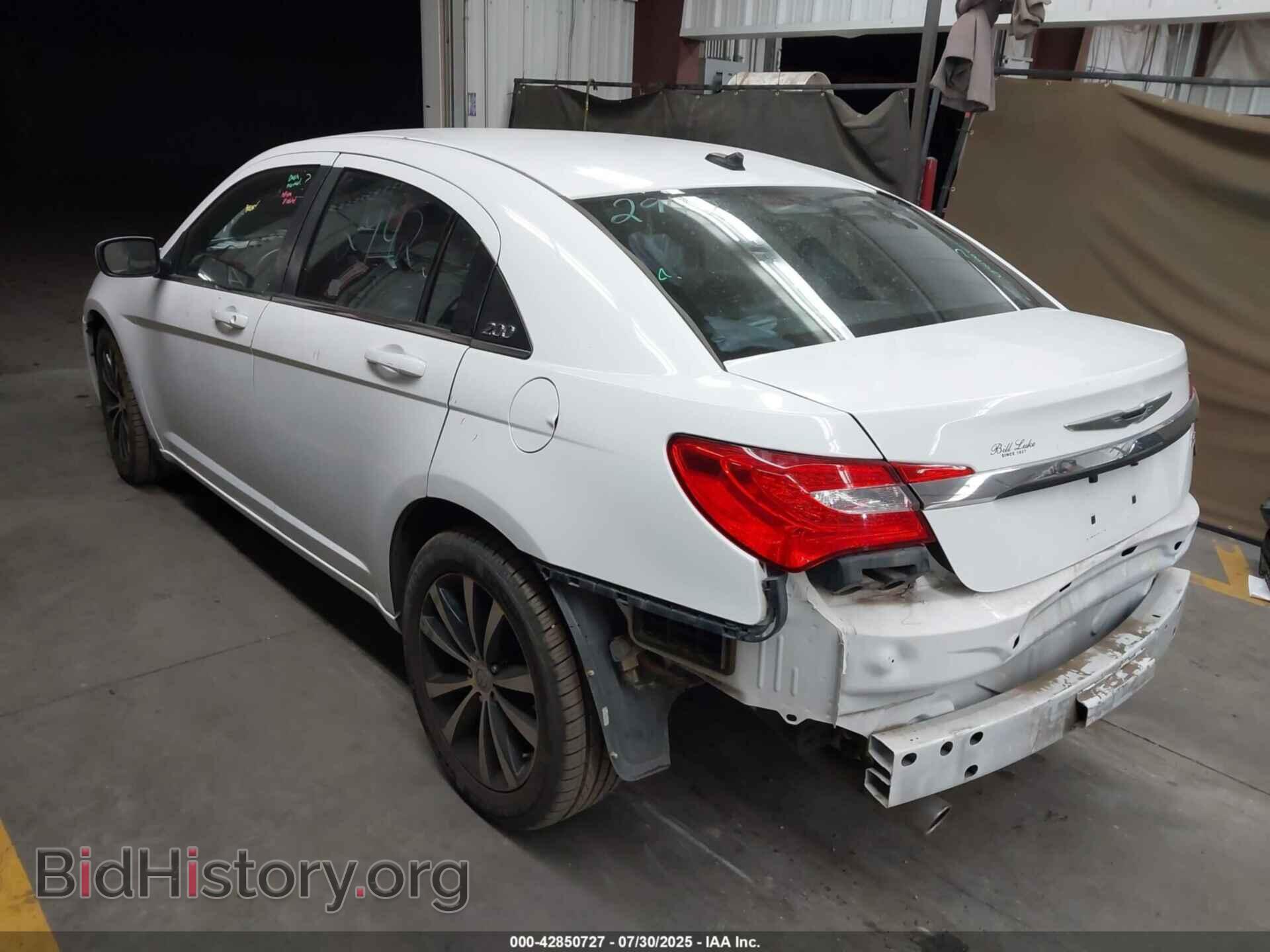 2012 CHRYSLER 200 - VIN: 1C3CCBHG6CN249366 - Фото 3
