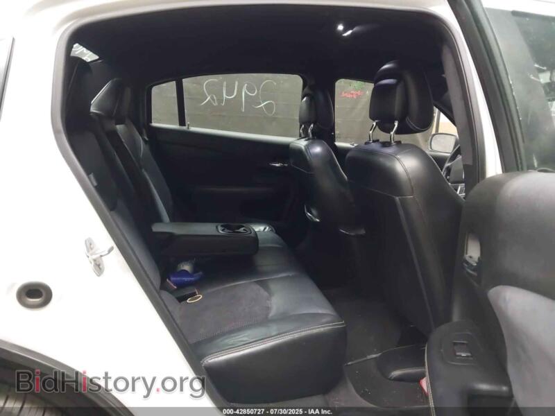 2012 Chrysler 200 (VIN 1C3CCBHG6CN249366) — photo 8 of 17