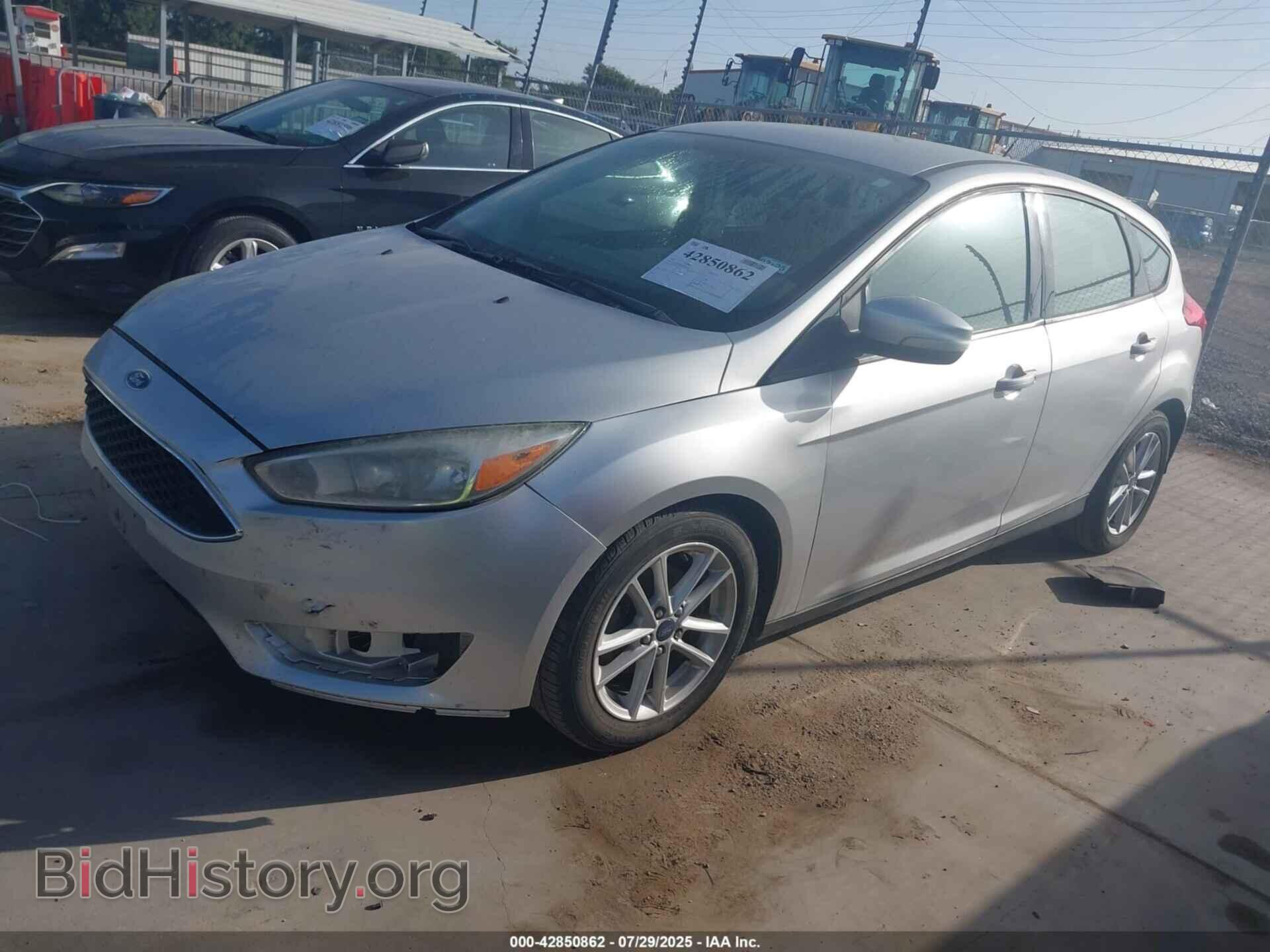 2017 FORD FOCUS - VIN: 1FADP3K24HL247986 - Фото 2