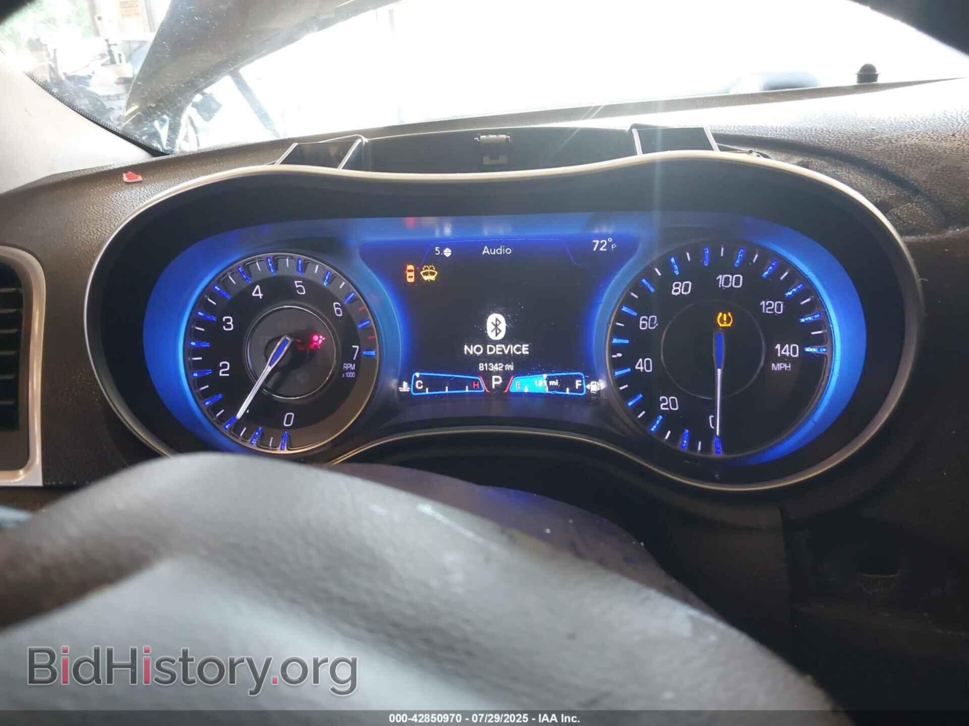 2019 CHRYSLER 300 - VIN: 2C3CCAAG0KH517324 - Фото 7