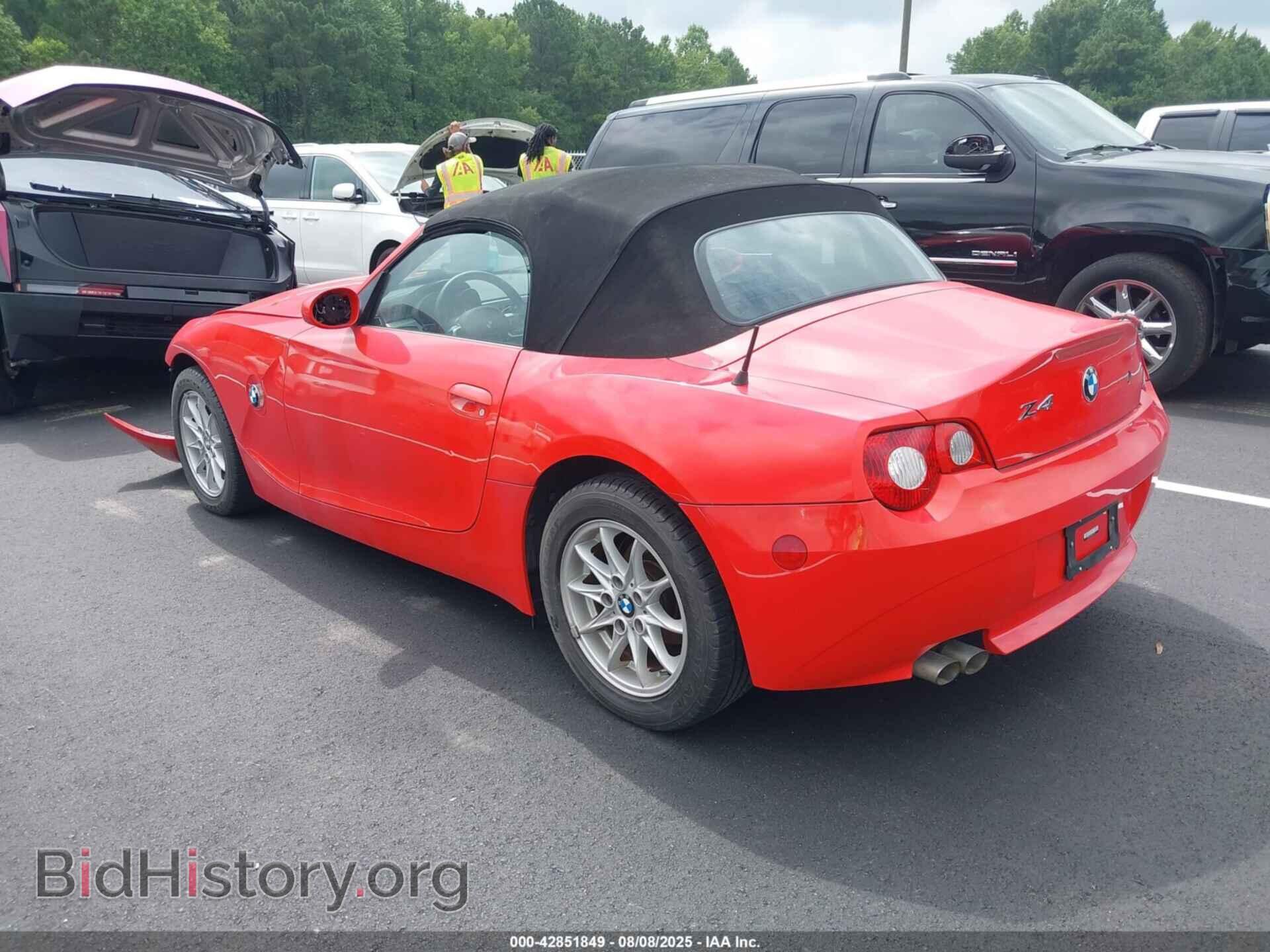 2005 BMW Z4 - VIN: 4USBT33585LR70798 - Фото 3