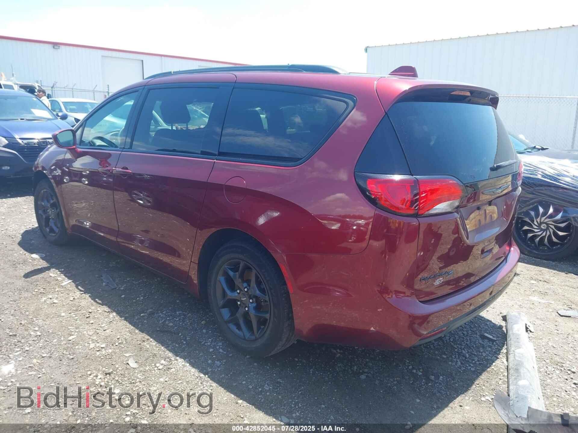 2019 CHRYSLER PACIFICA - VIN: 2C4RC1EG6KR666430 - Фото 3