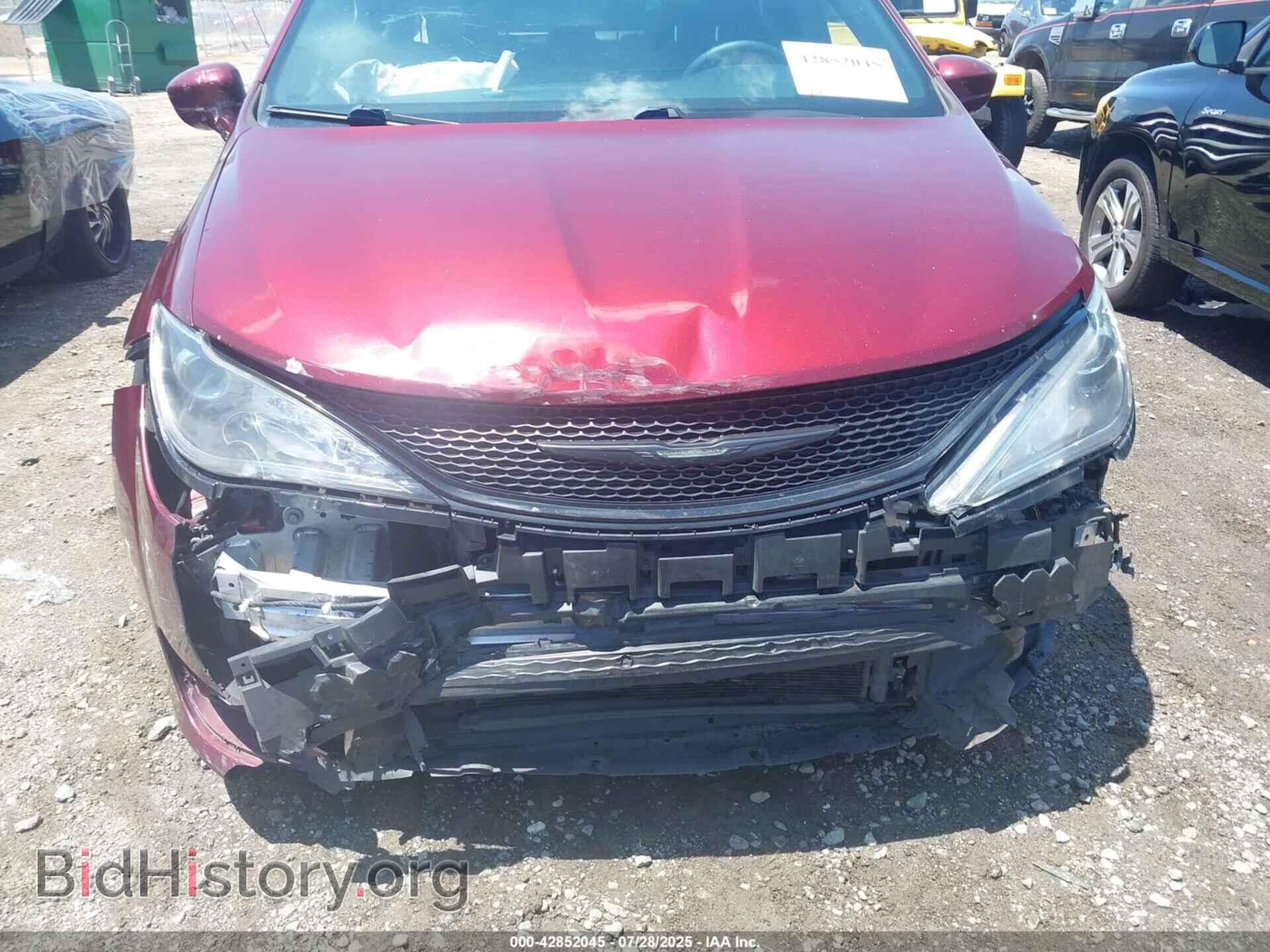 2019 CHRYSLER PACIFICA - VIN: 2C4RC1EG6KR666430 - Фото 6