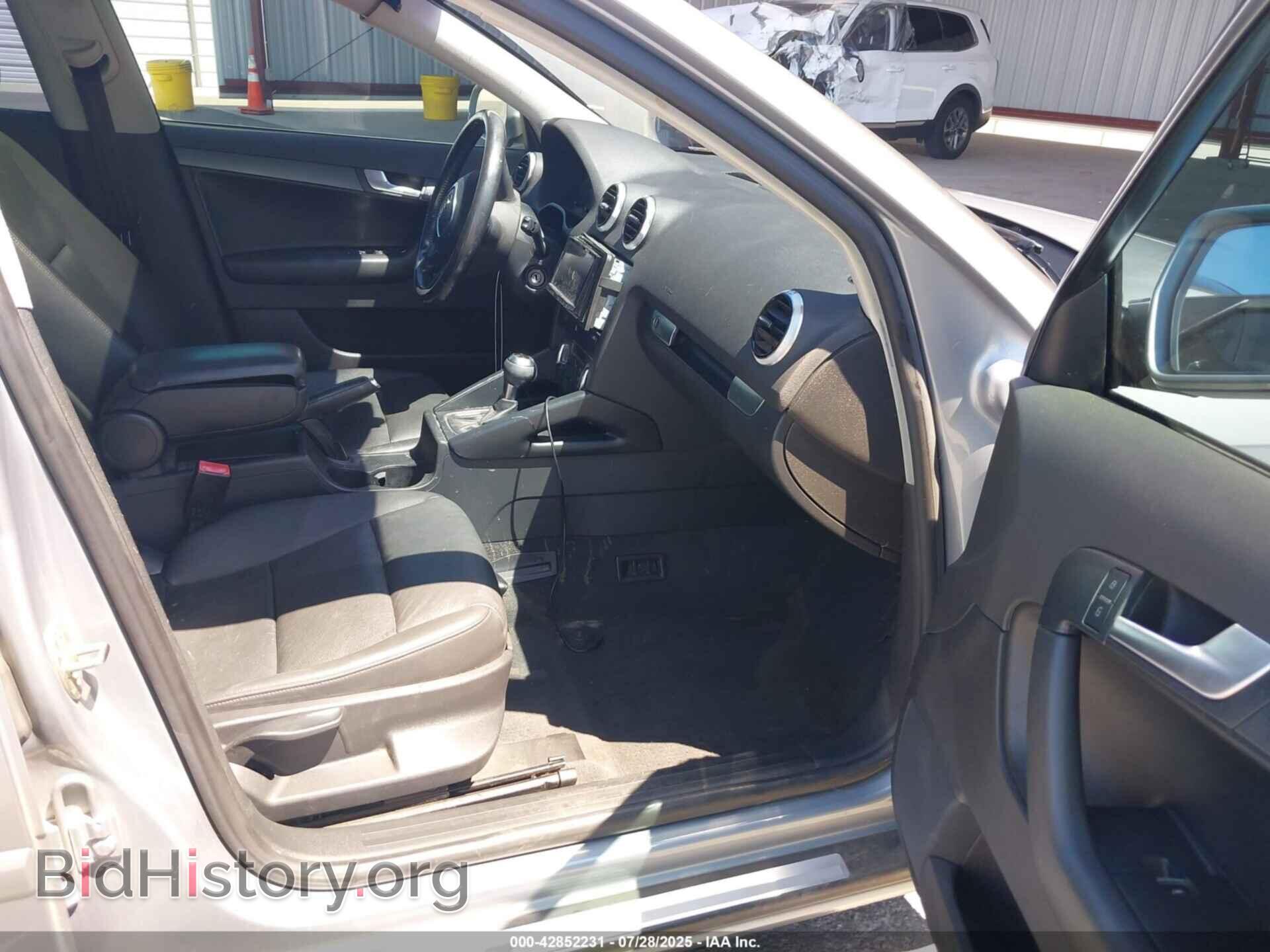 2012 AUDI A3 - VIN: WAUBEAFM4CA109633 - Фото 5