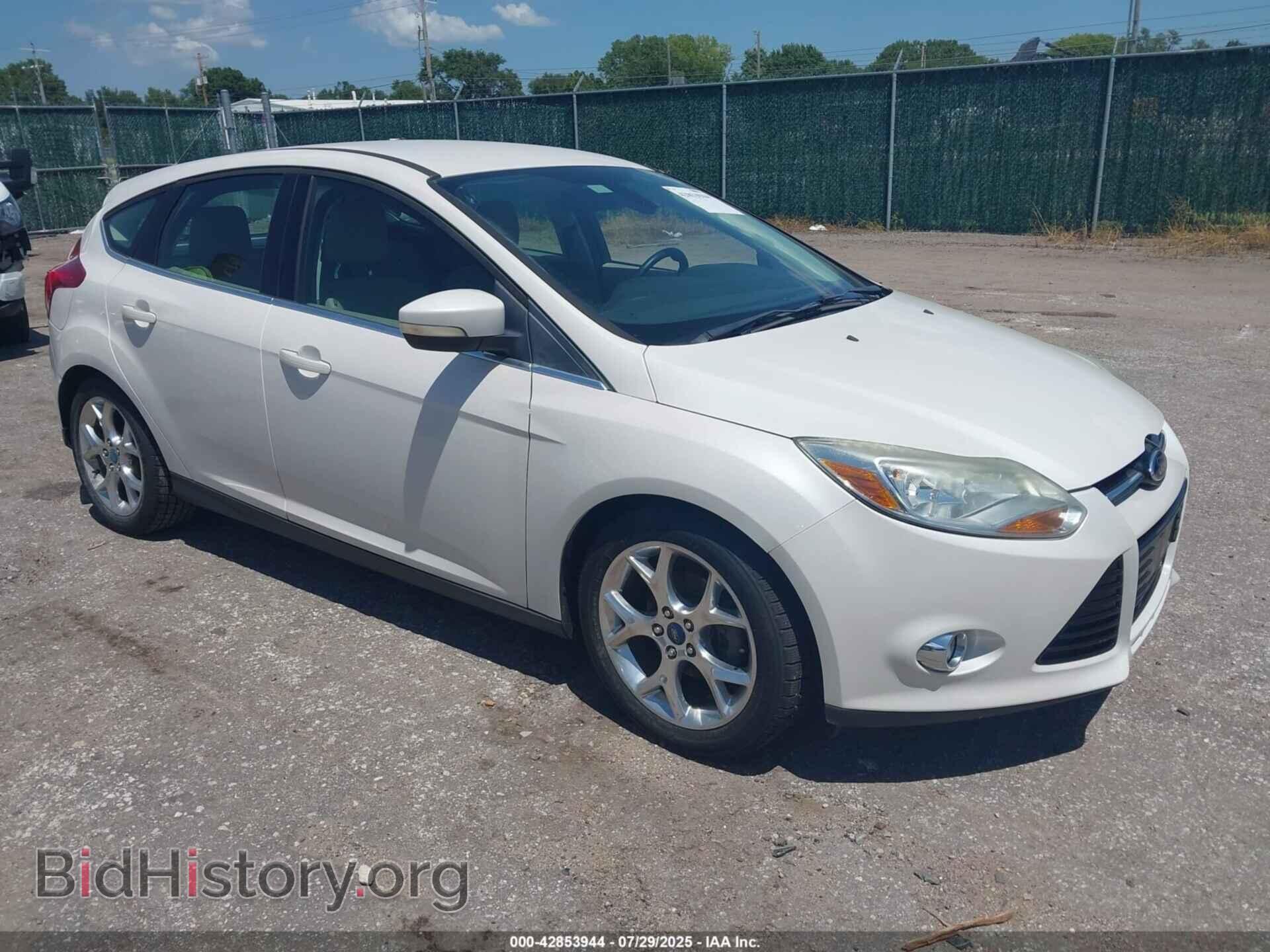 Фотография 1FAHP3M23CL382108 - FORD FOCUS 2012