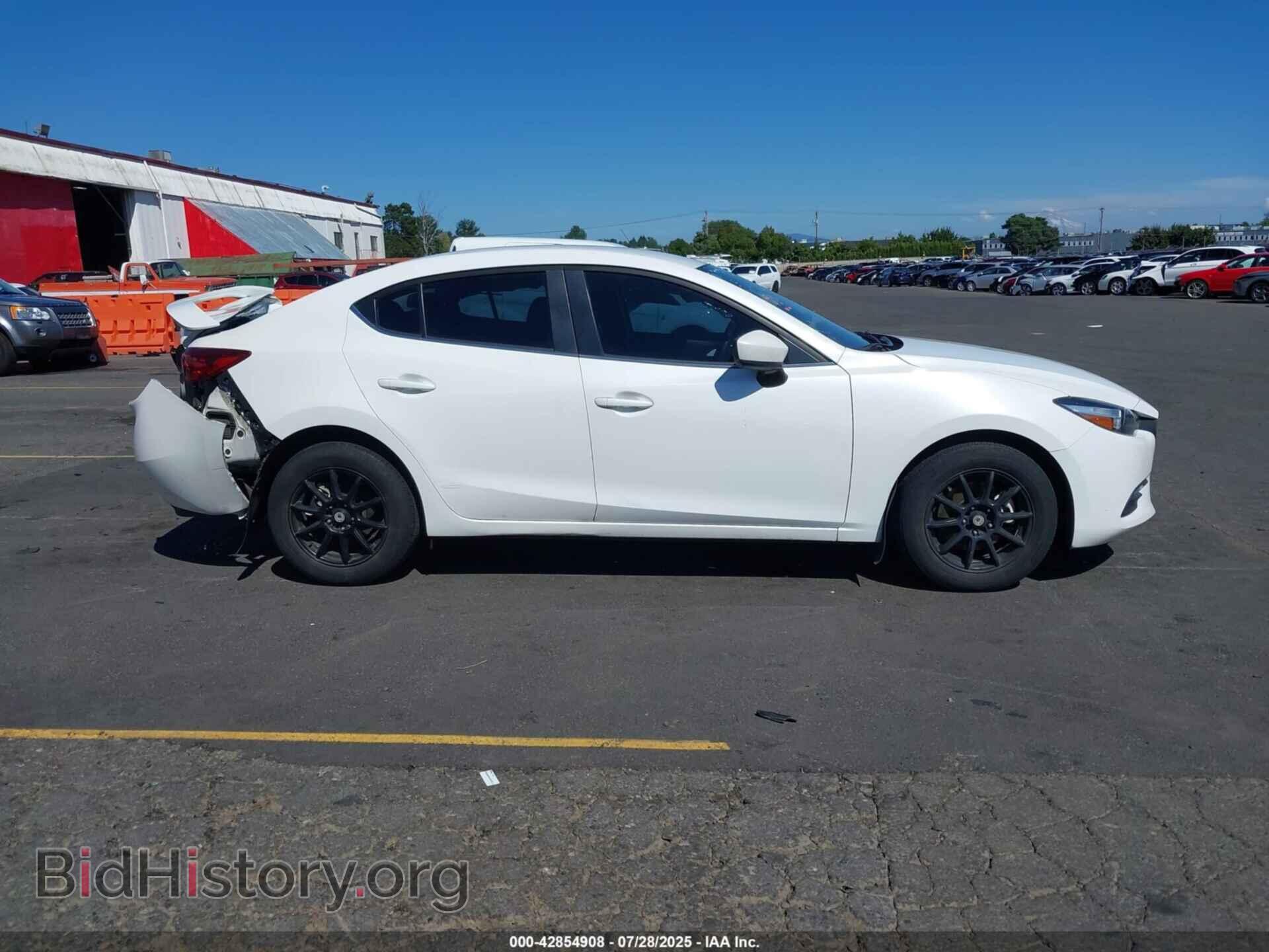 2017 MAZDA MAZDA3 - VIN: 3MZBN1U75HM112984 - Фото 13