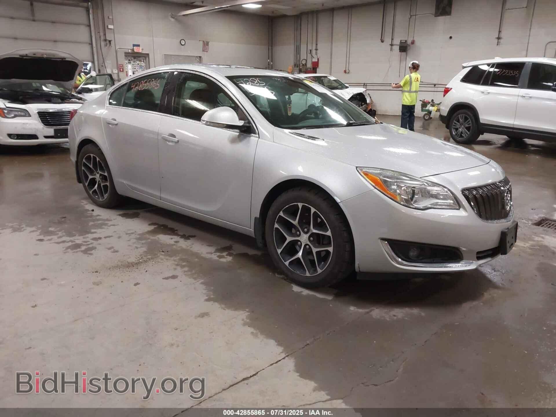 Photo 2G4GL5EXXH9197815 - BUICK REGAL 2017