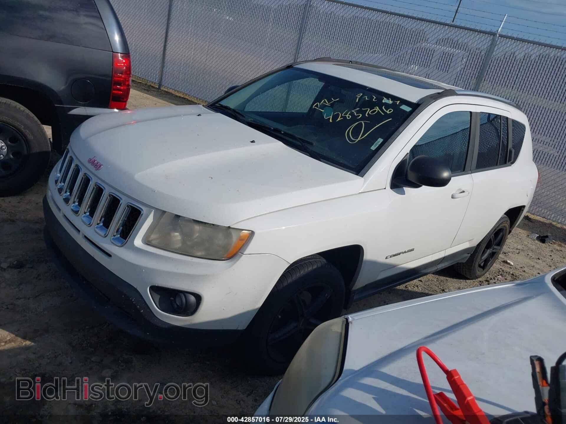 2012 JEEP COMPASS - VIN: 1C4NJCEB0CD610525 - Фото 2