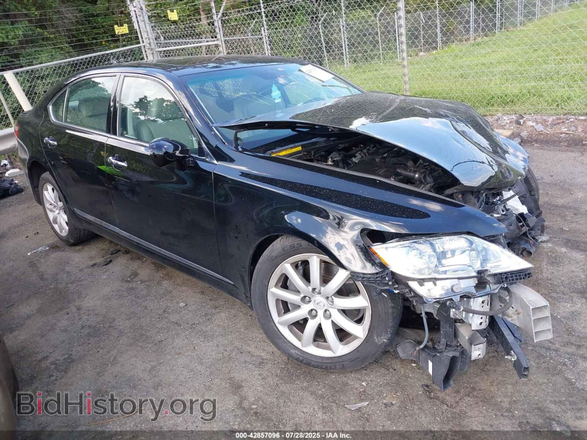 Фотография JTHGL46F375003706 - LEXUS LS 2007