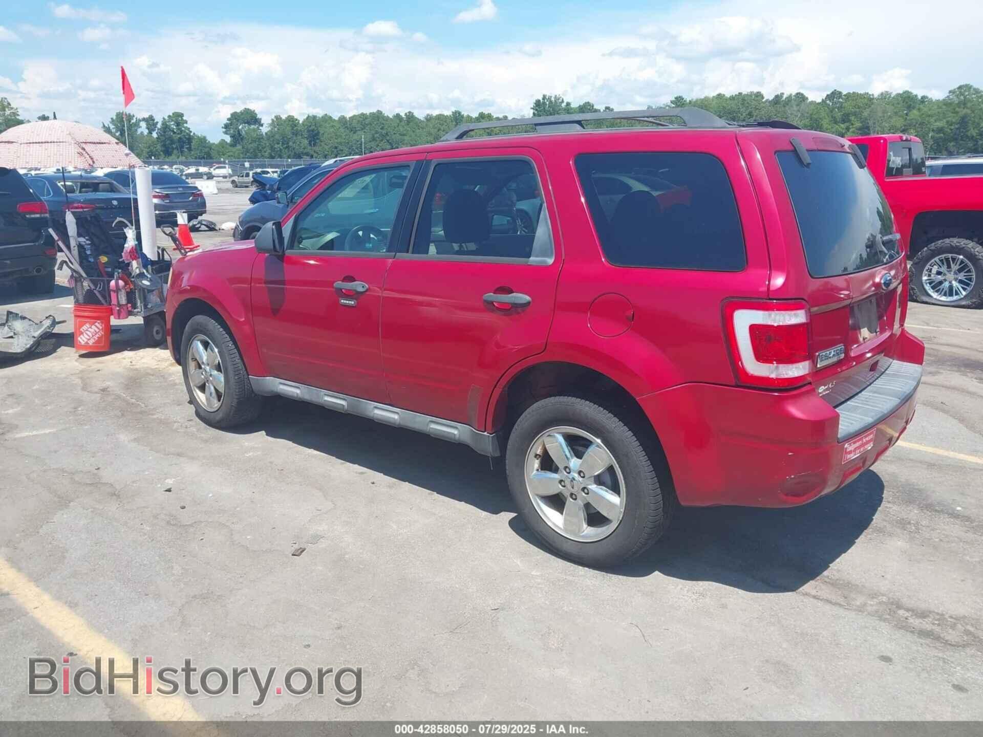 2011 FORD ESCAPE - VIN: 1FMCU0D78BKA36501 - Фото 3