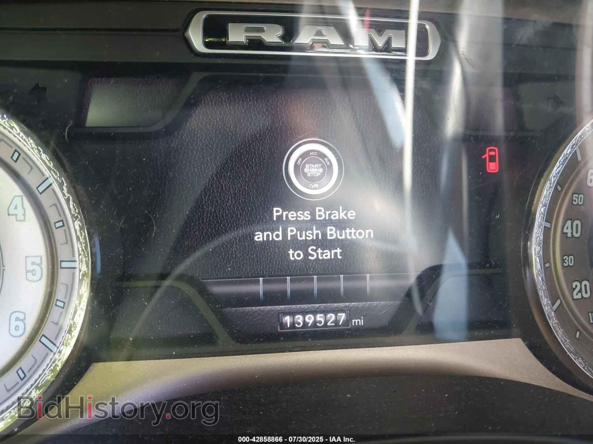 2019 RAM 1500 - VIN: 1C6SRFST8KN520355 - Фото 15