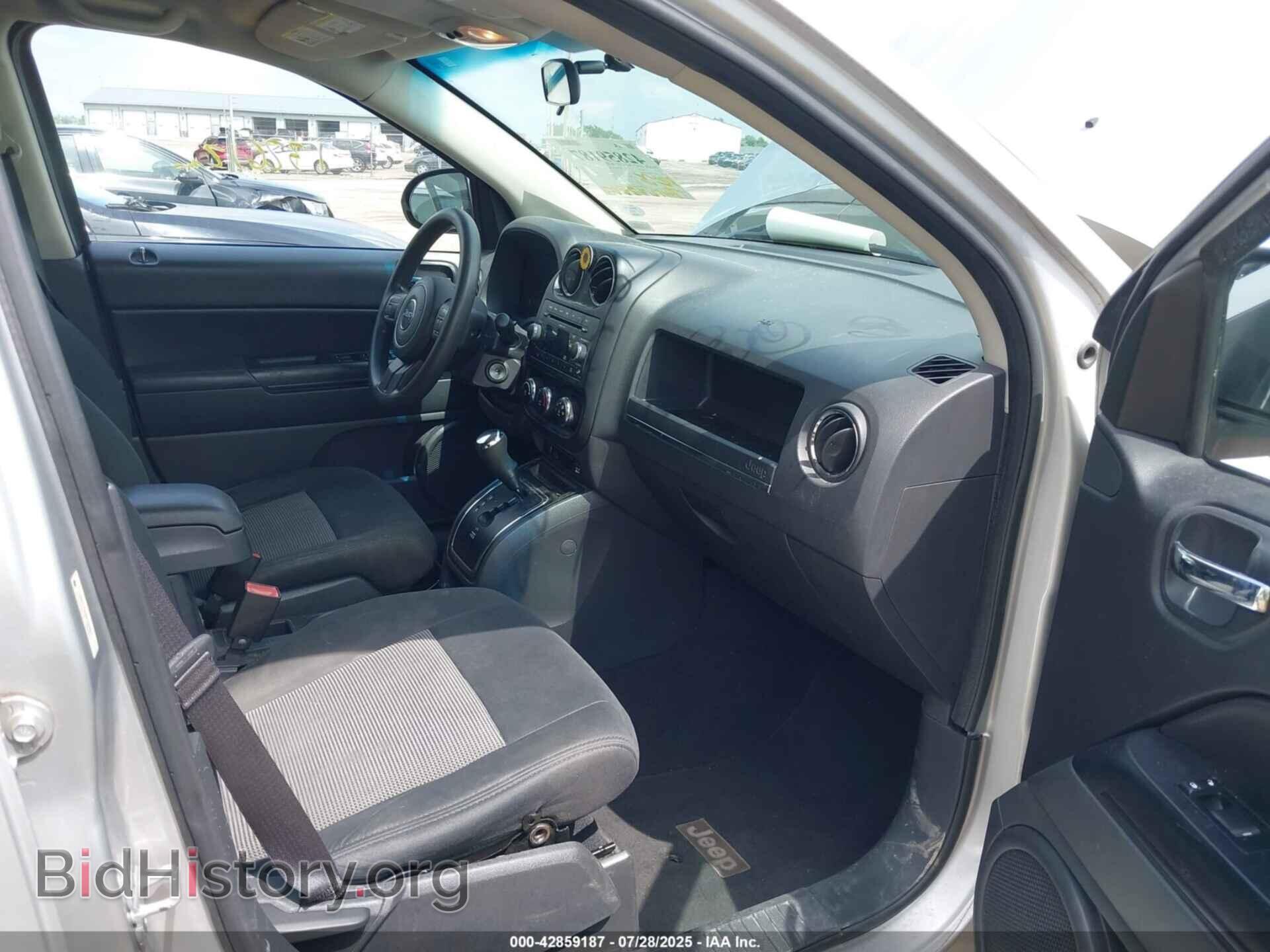 2011 JEEP COMPASS - VIN: 1J4NT1FA2BD288967 - Фото 5