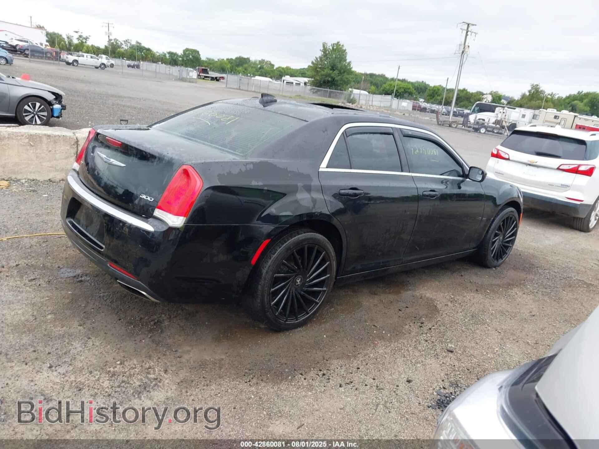 2015 CHRYSLER 300 - VIN: 2C3CCARG2FH849436 - Фото 13