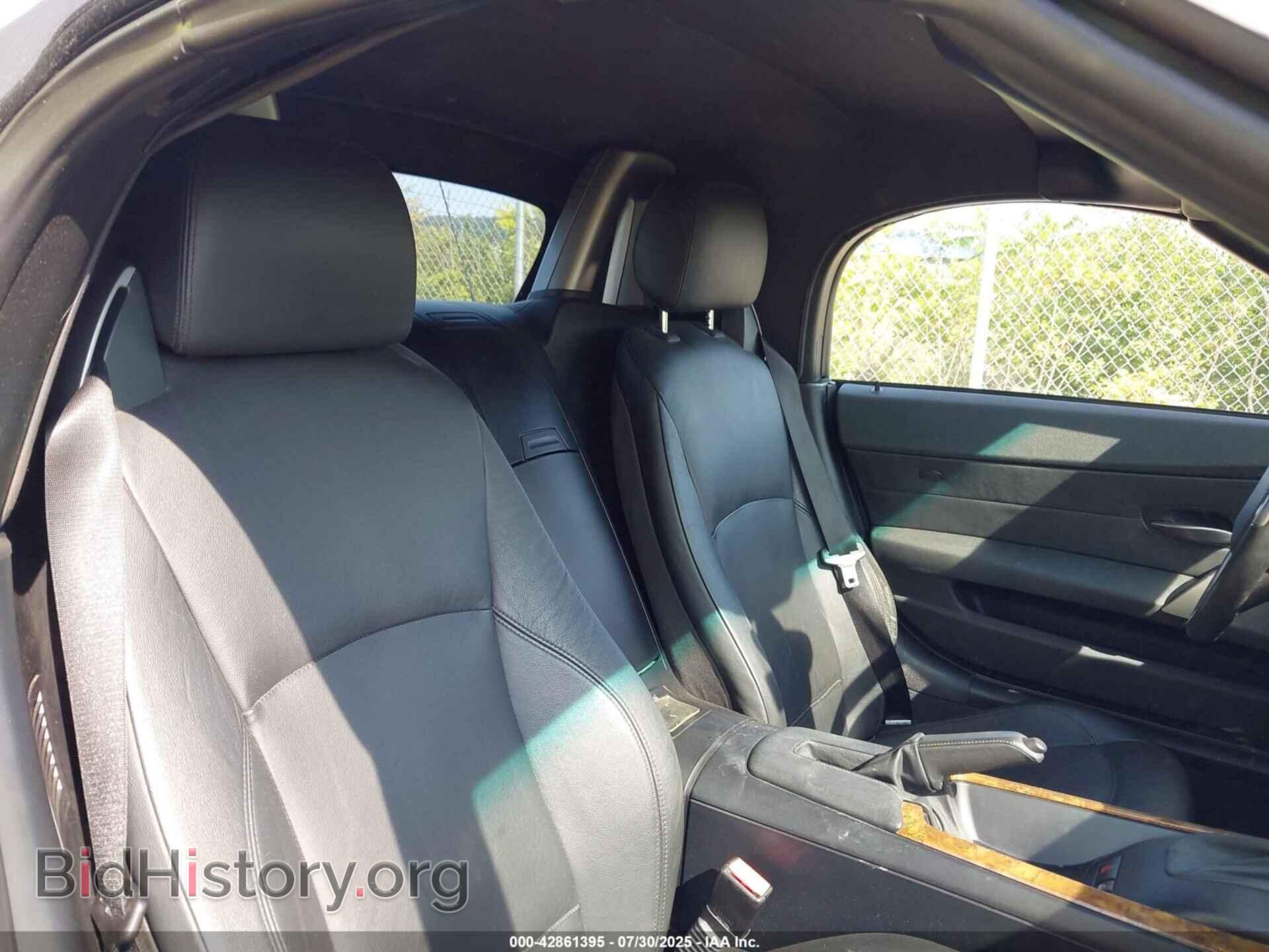 2005 BMW Z4 - VIN: 4USBT33585LS57335 - Photo 8
