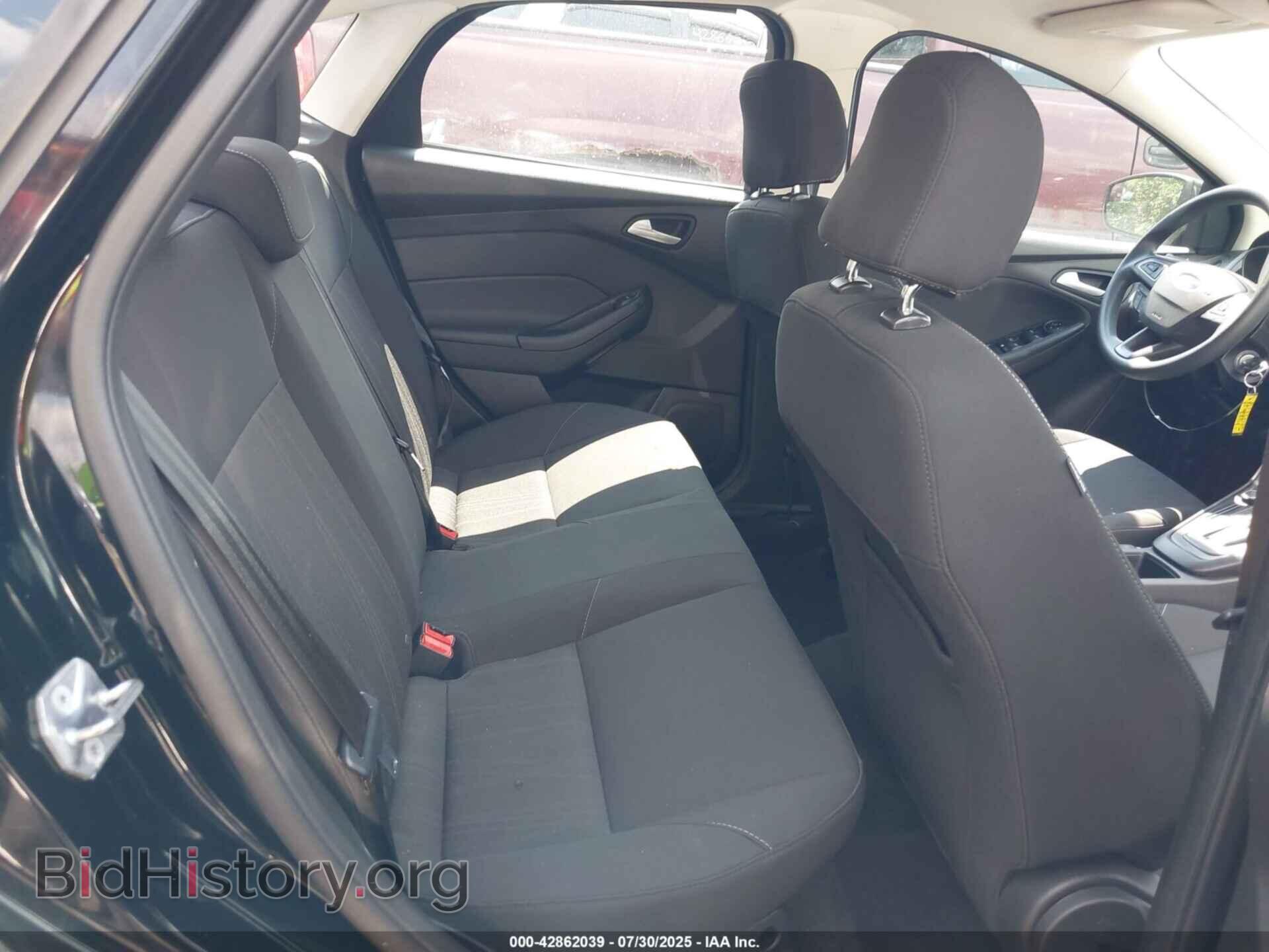 2017 FORD FOCUS - VIN: 1FADP3F23HL309503 - Фото 8