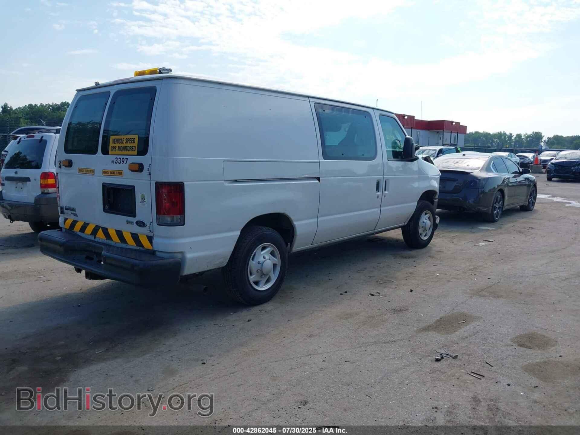 2011 FORD E-150 - VIN: 1FTNE1EW1BDA61850 - Фото 4