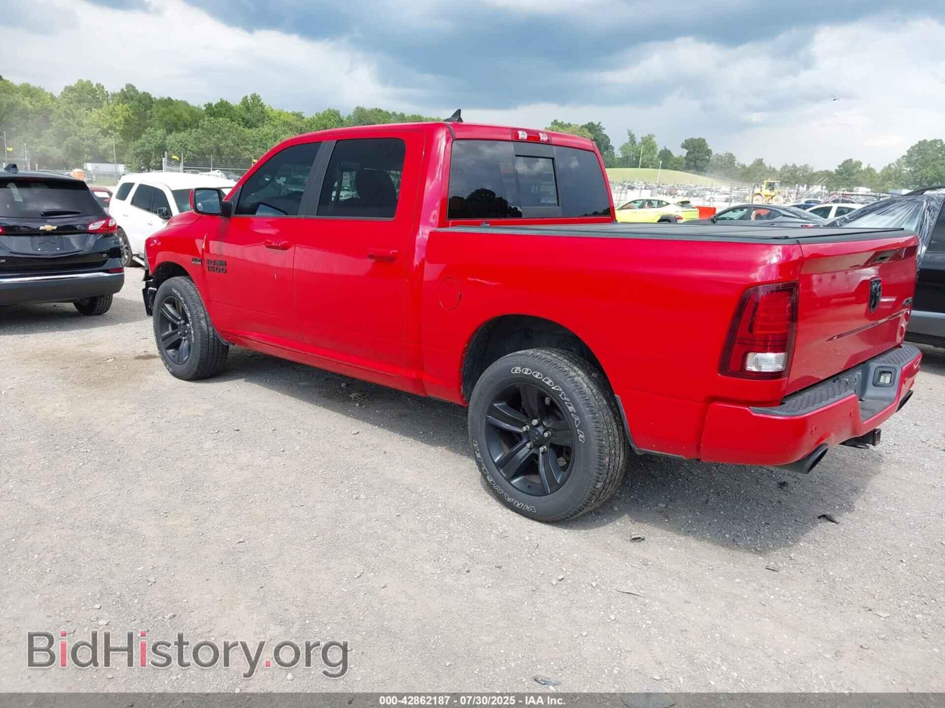 2018 RAM 1500 - VIN: 1C6RR7MT7JS259995 - Фото 3