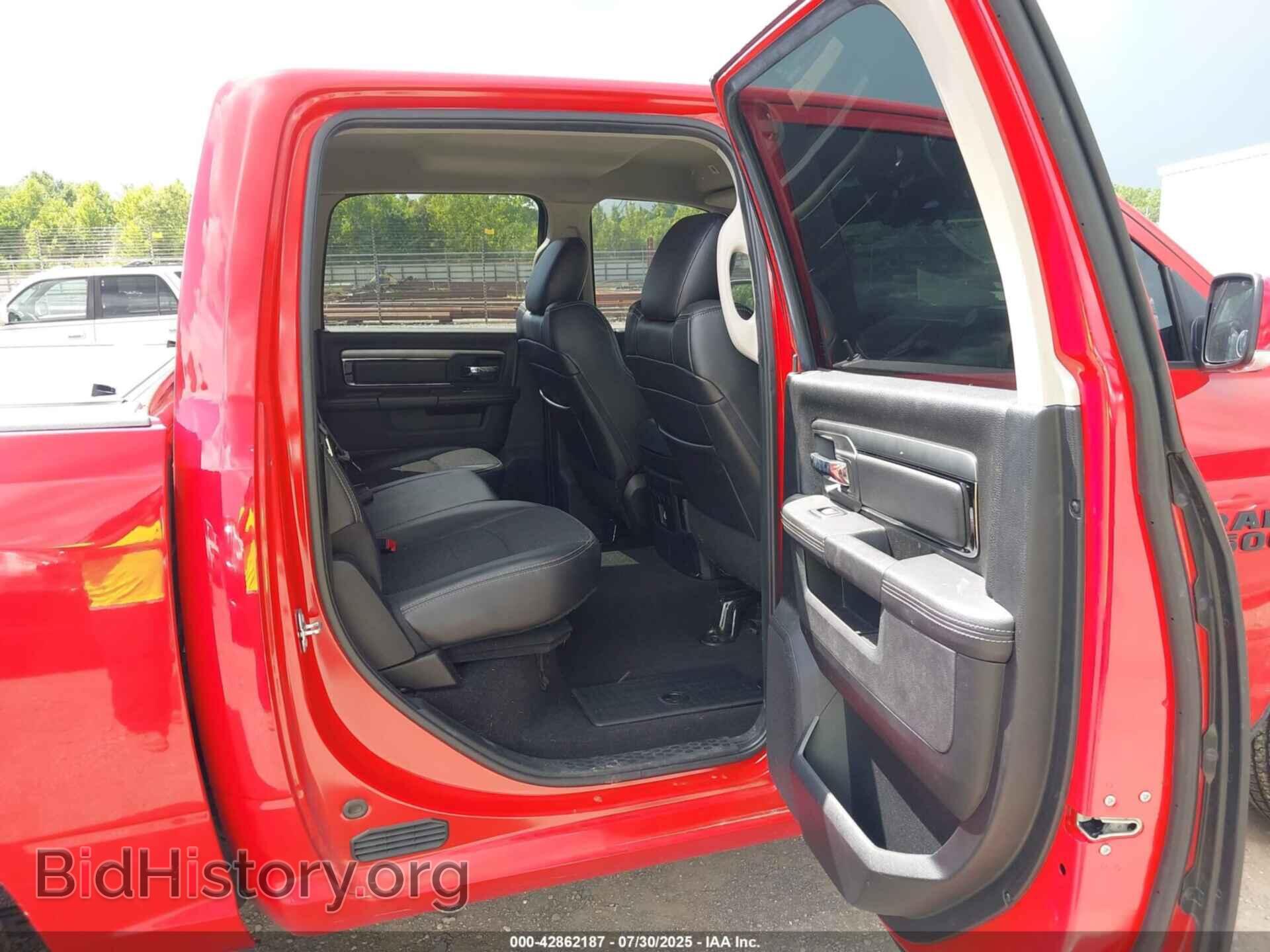 2018 RAM 1500 - VIN: 1C6RR7MT7JS259995 - Фото 8