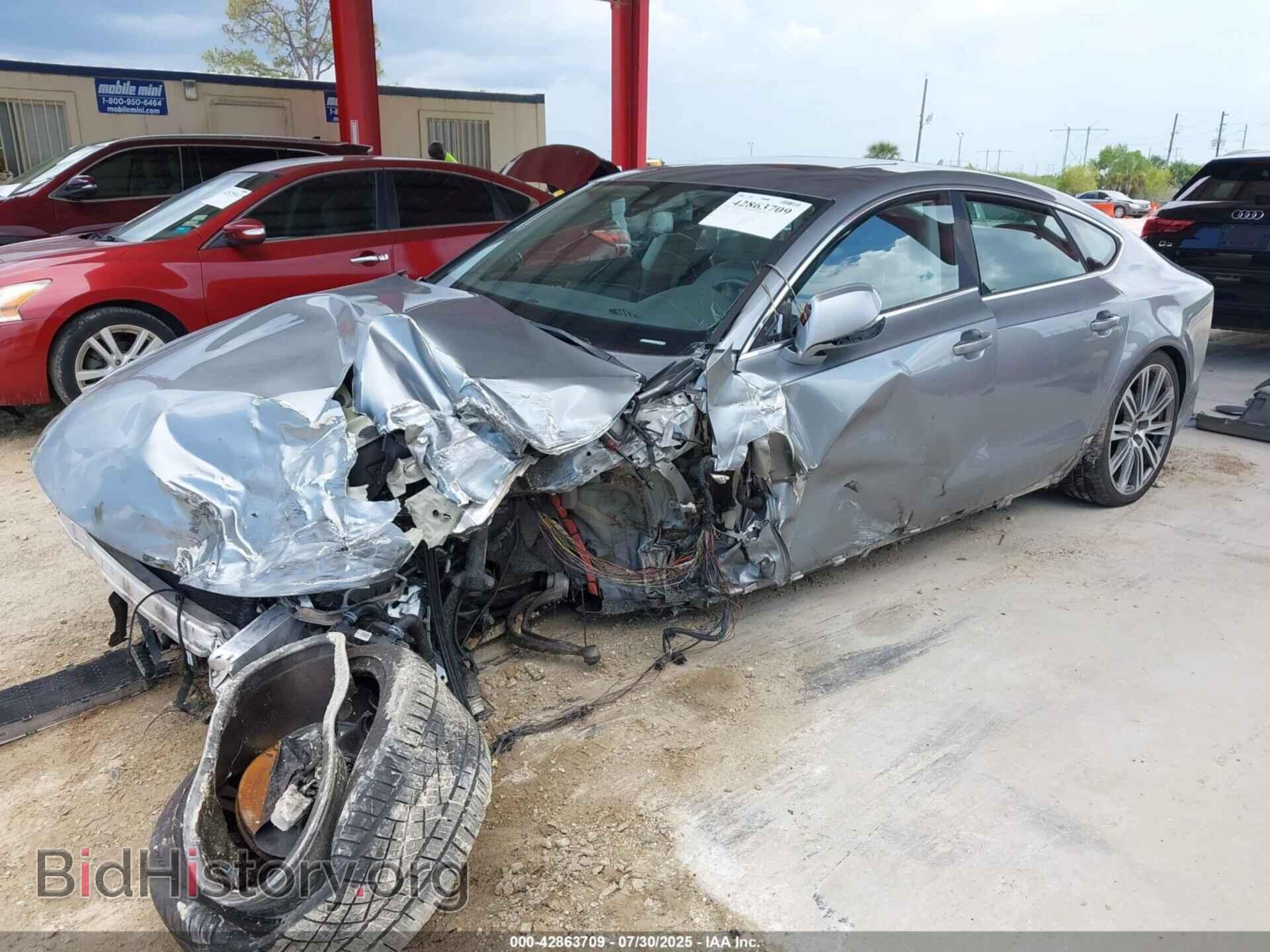 2013 AUDI A7 - VIN: WAU2GAFC2DN075879 - Photo 2