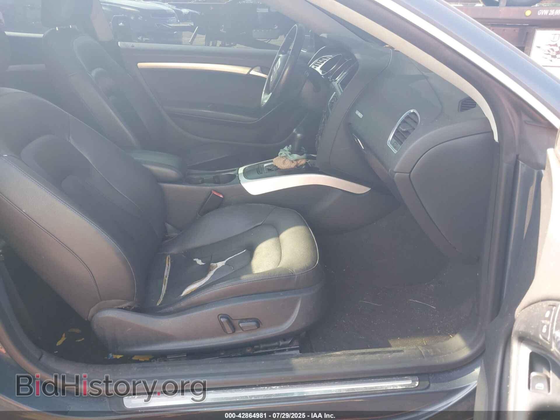 2010 AUDI A5 - VIN: WAULFAFR3AA008321 - Photo 5