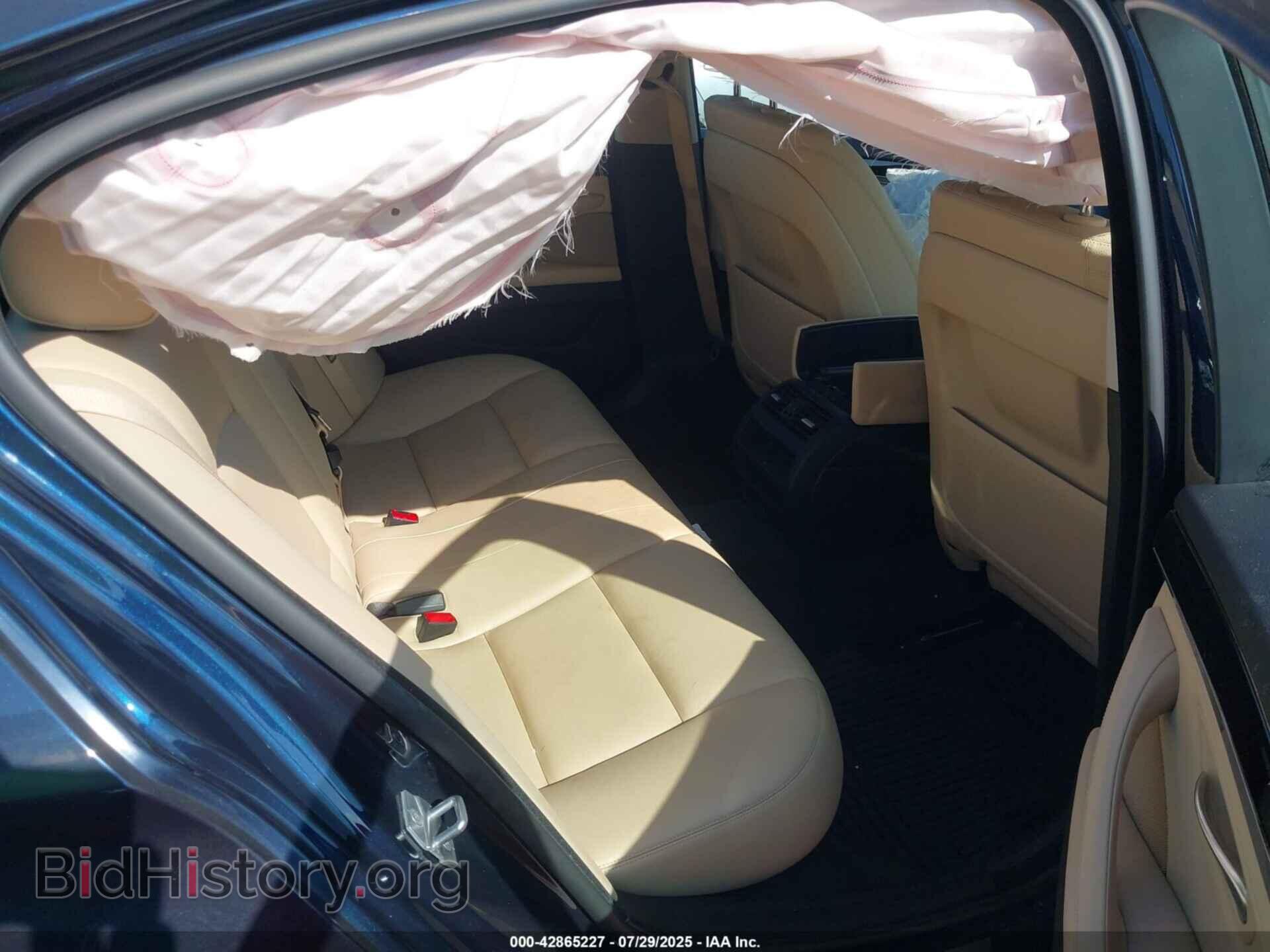 2016 BMW 528I - VIN: WBA5A5C59GG349955 - Фото 8