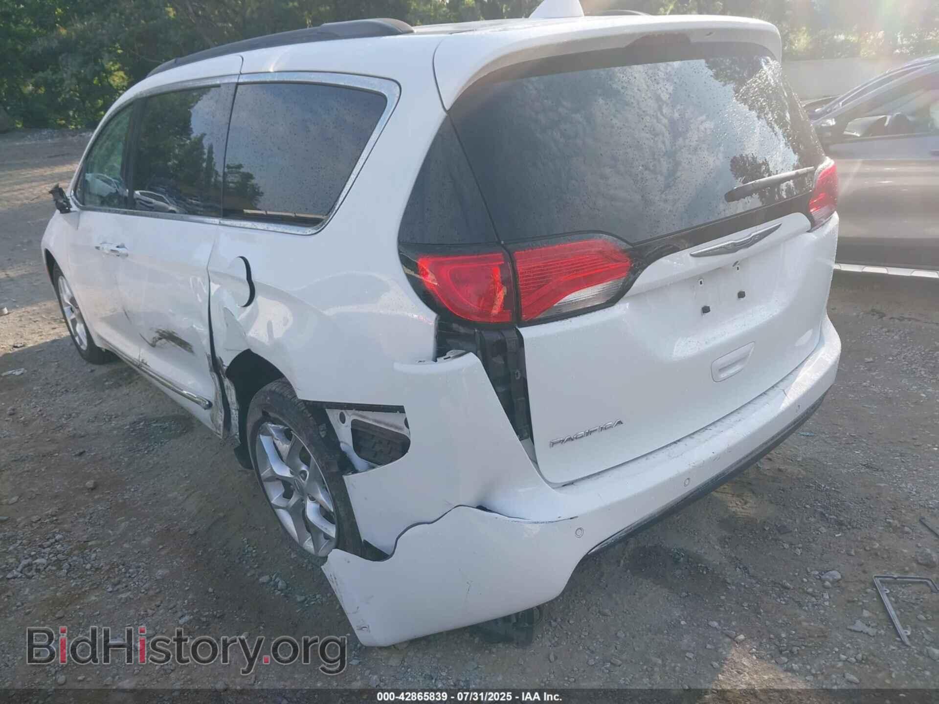 2017 CHRYSLER PACIFICA - VIN: 2C4RC1BG0HR518089 - Фото 3