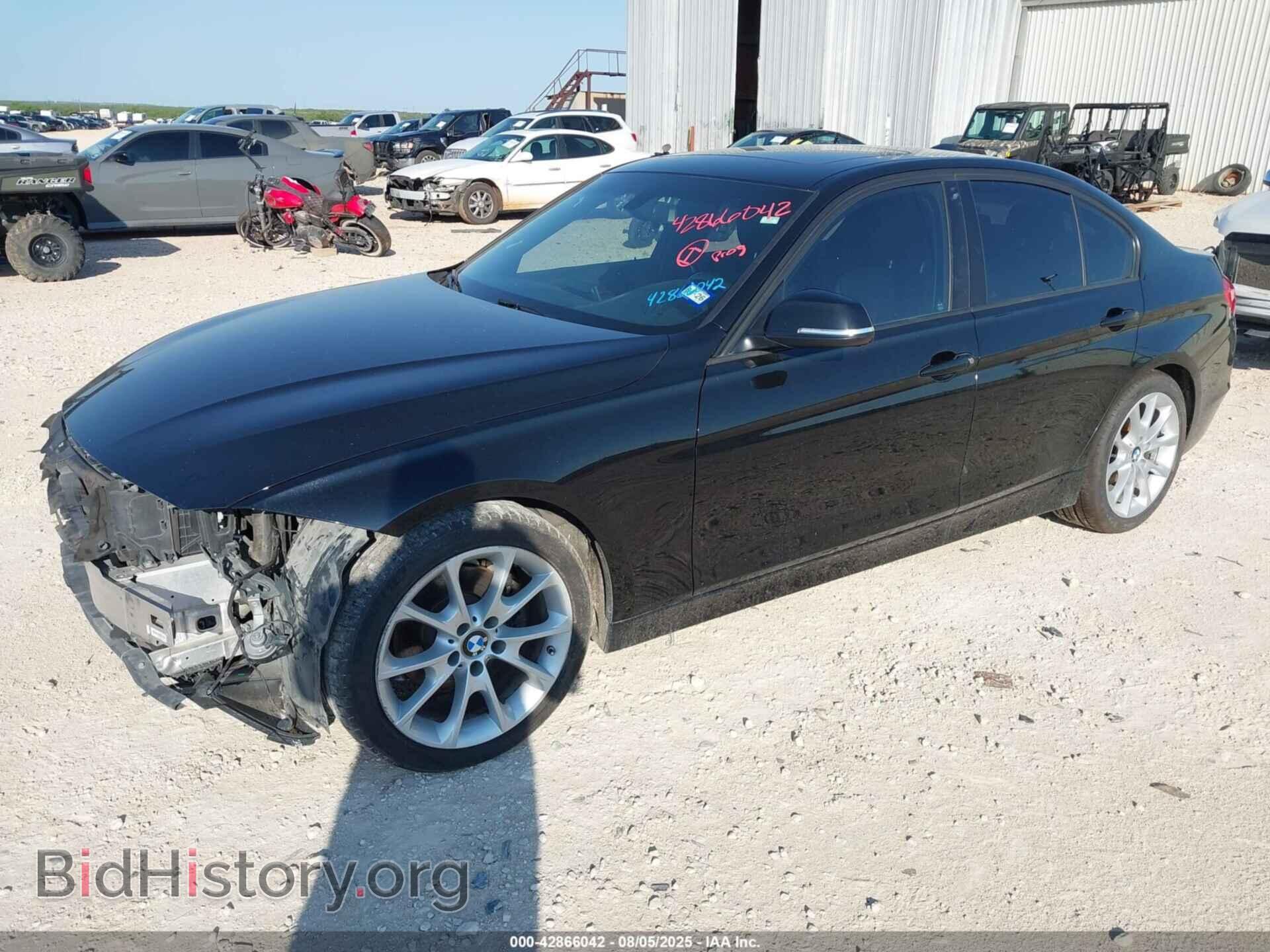 2014 BMW 320I - VIN: WBA3B1C55EPV79373 - Фото 2