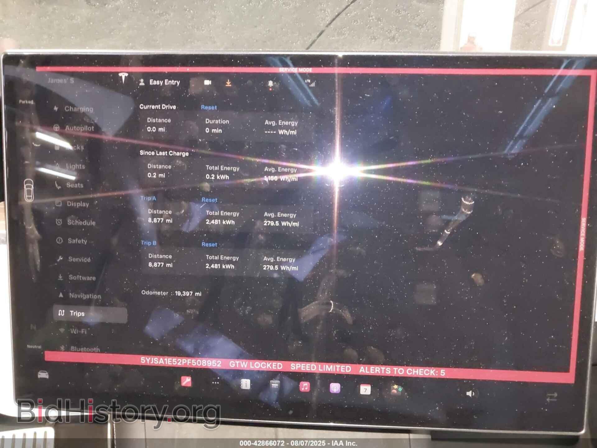 2023 TESLA MODEL S - VIN: 5YJSA1E52PF508952 - Photo 7